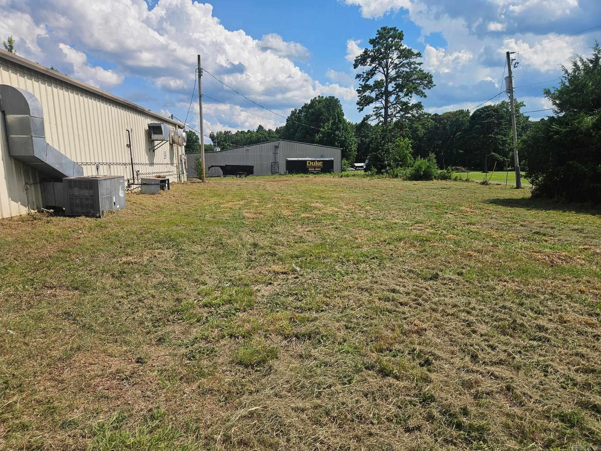 18600 Beaver Creek Road Property Photo 27