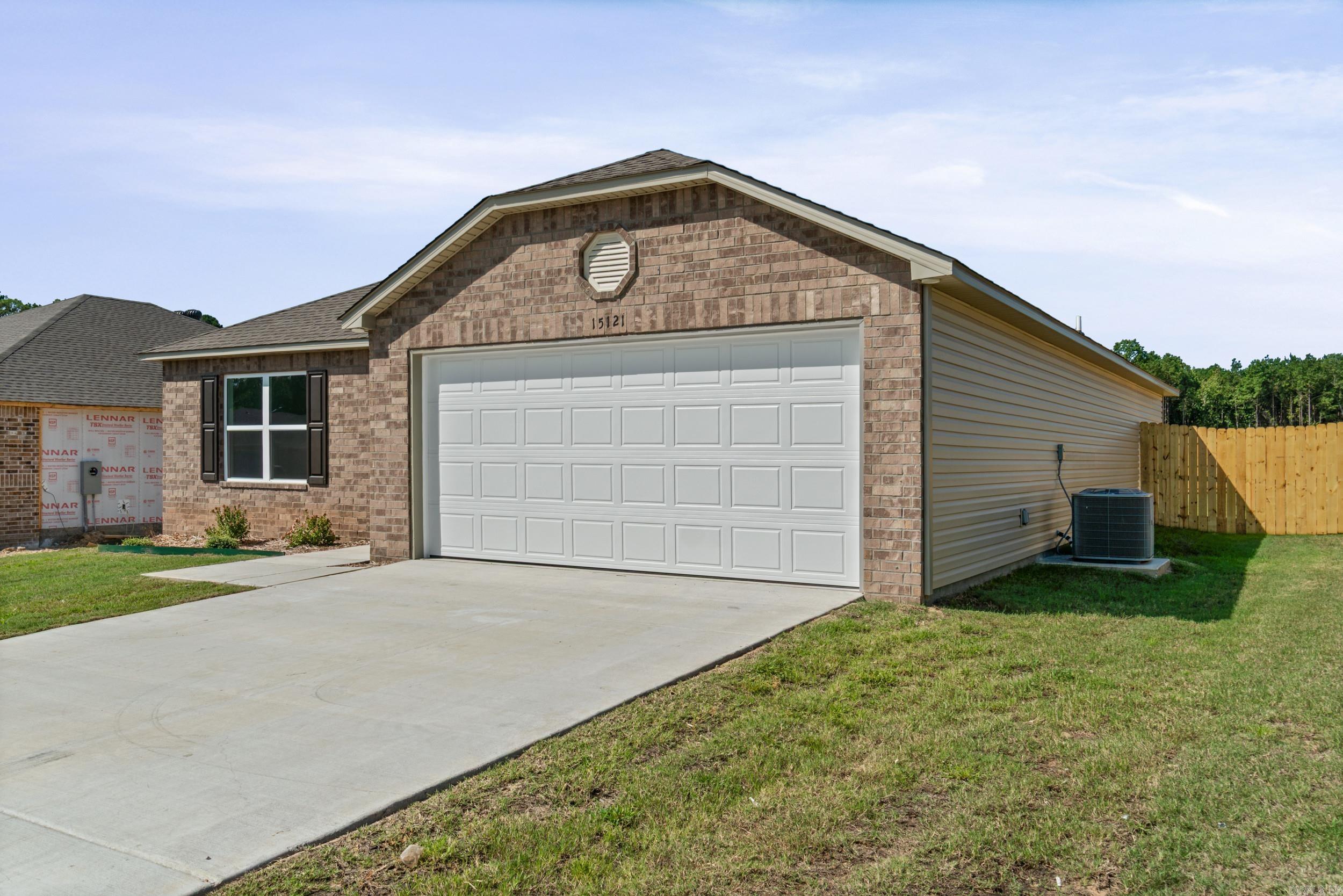 15121 Thompson Branch Trail Property Photo 3