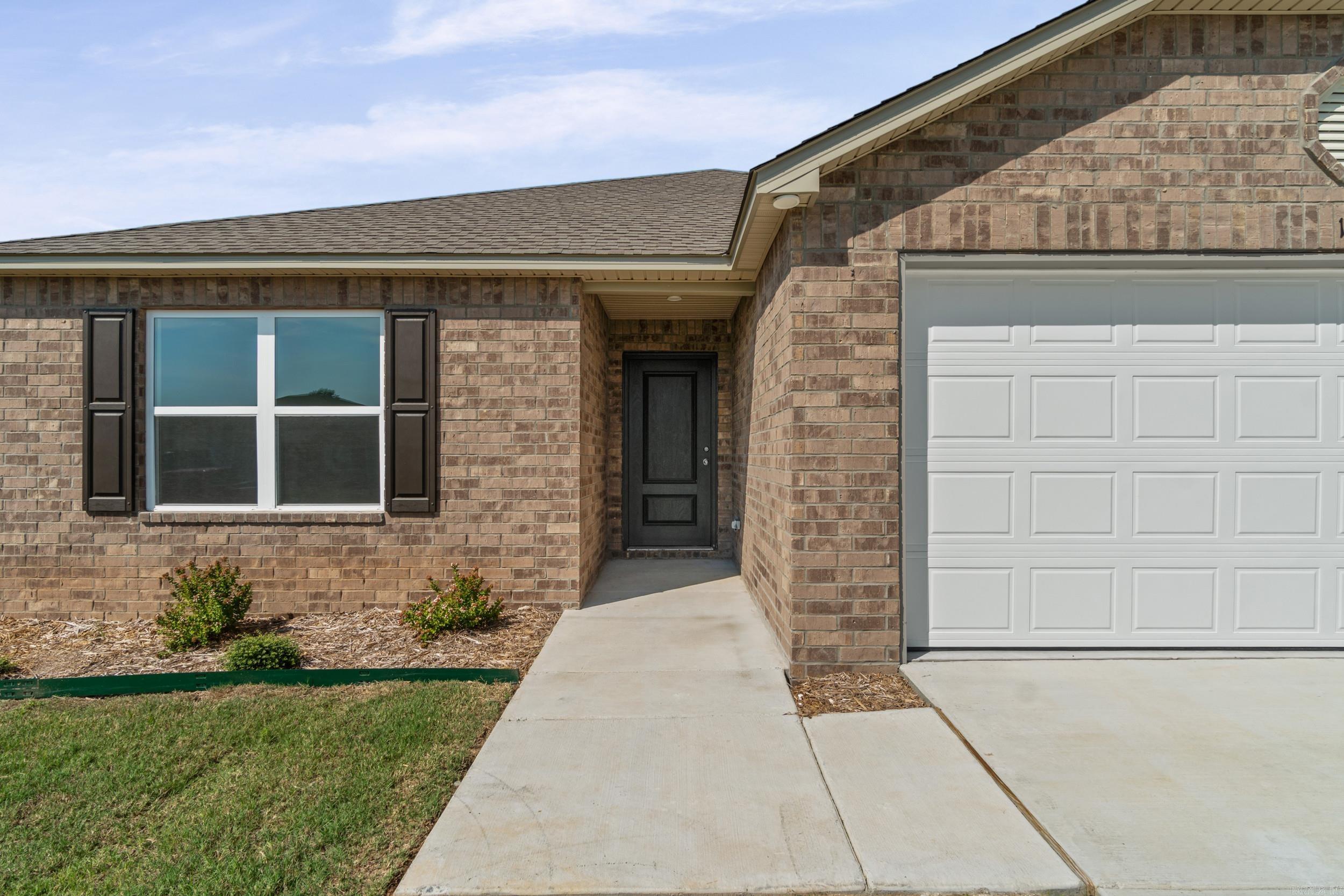 15121 Thompson Branch Trail Property Photo 4