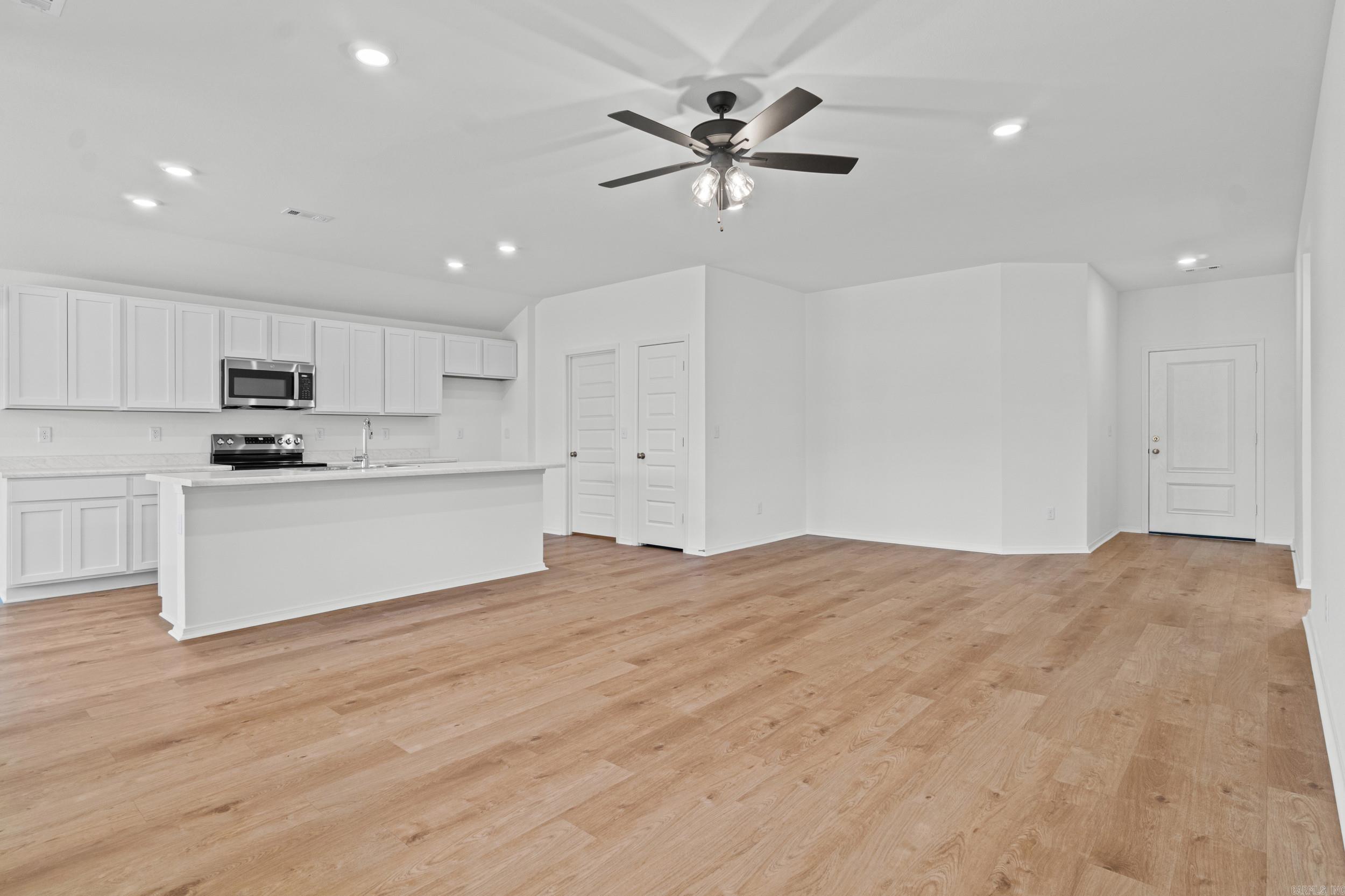 15121 Thompson Branch Trail Property Photo 6