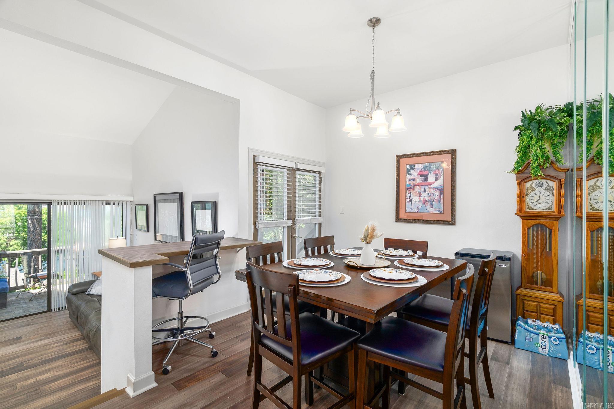 200 Hamilton Oaks Drive H2 Property Photo 15
