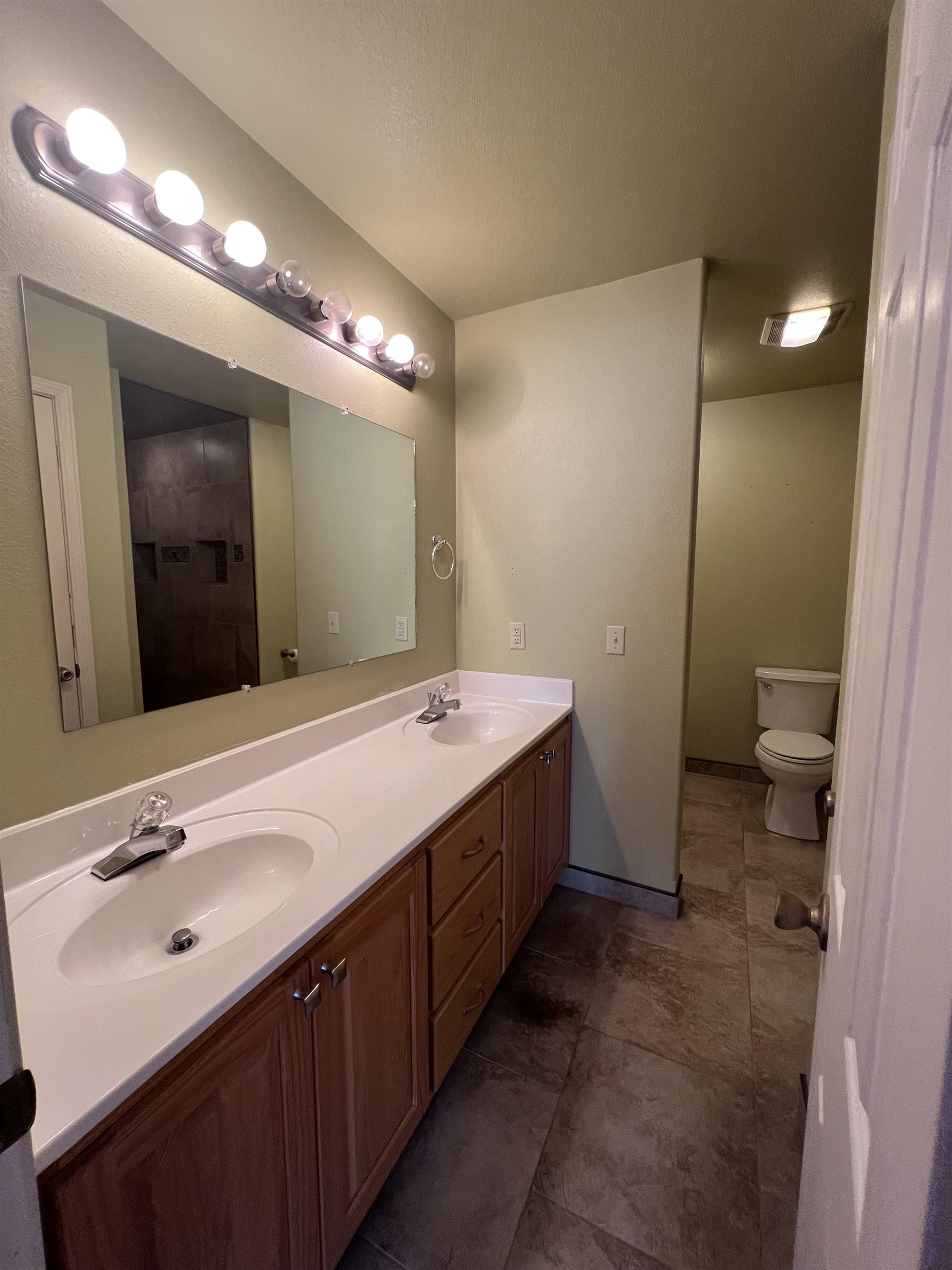 49 Pounders Drive Property Photo 11