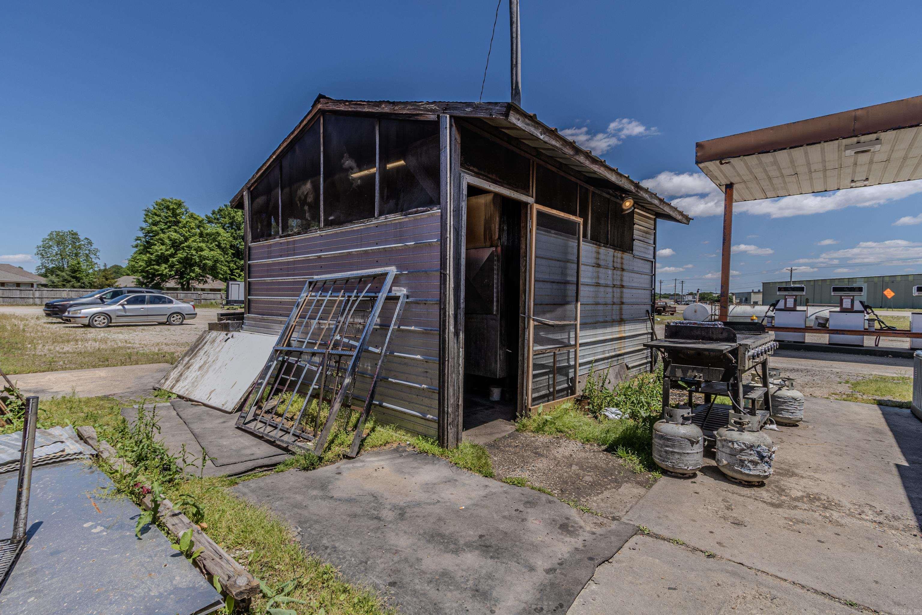 2801 N Hwy 49 Property Photo 10