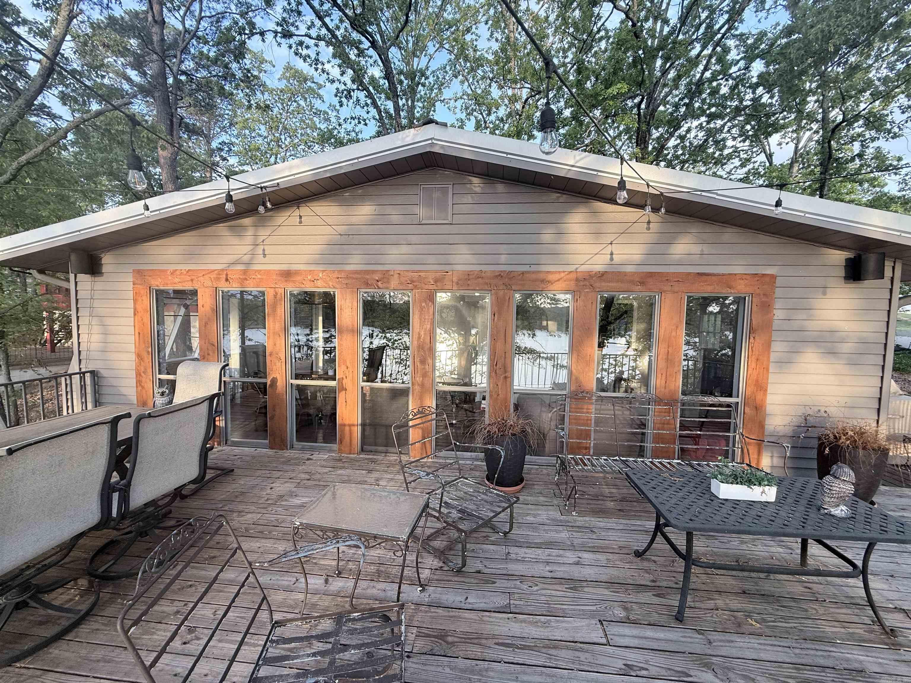 5 Lakeshore Drive Property Photo 4