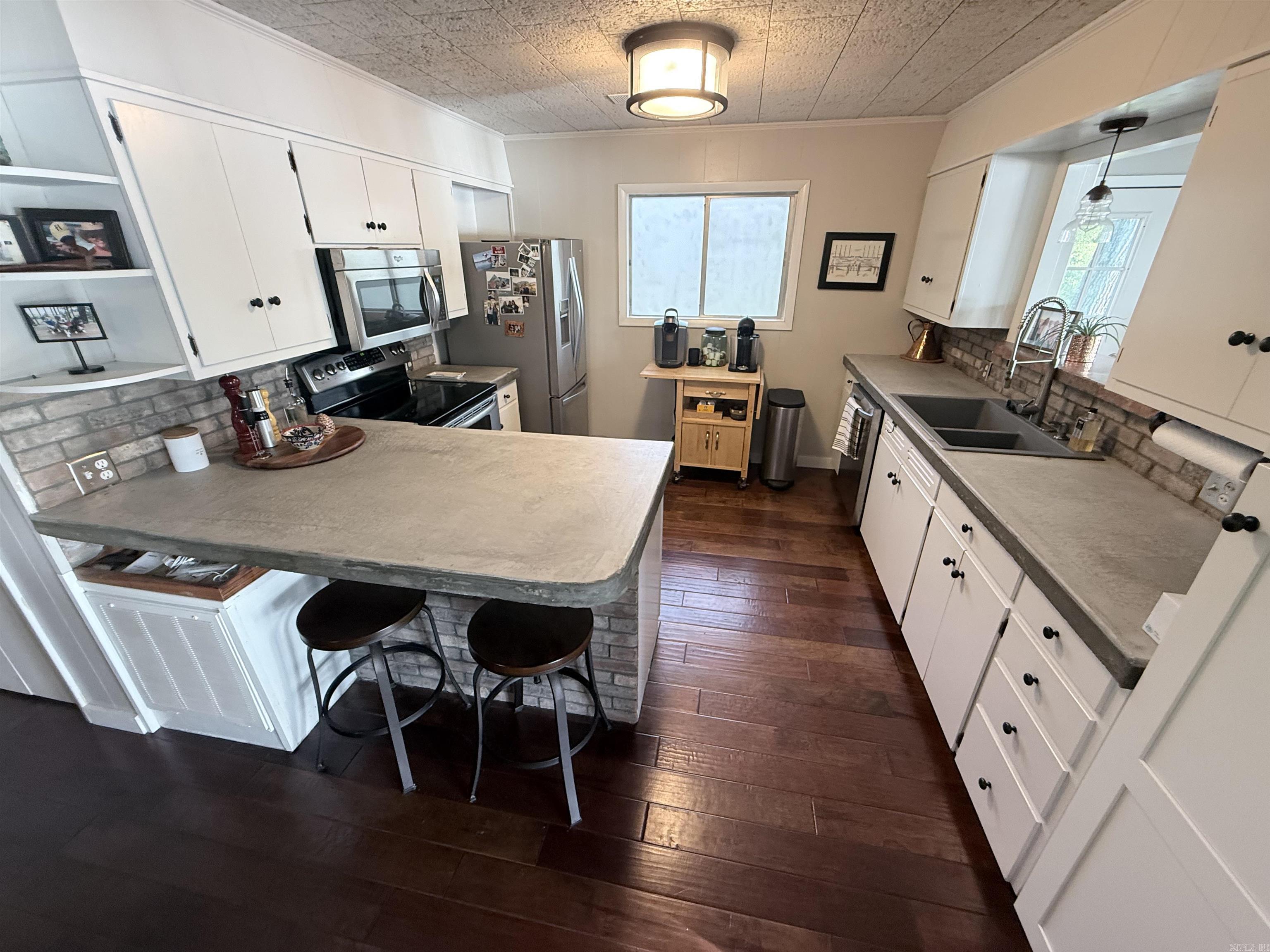 5 Lakeshore Drive Property Photo 20