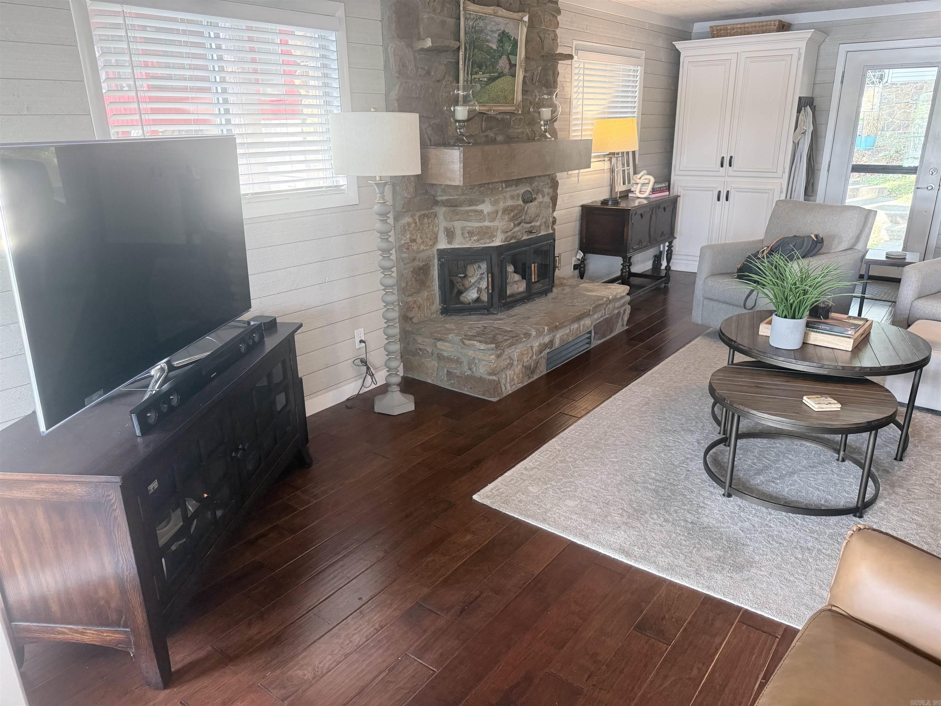 5 Lakeshore Drive Property Photo 26