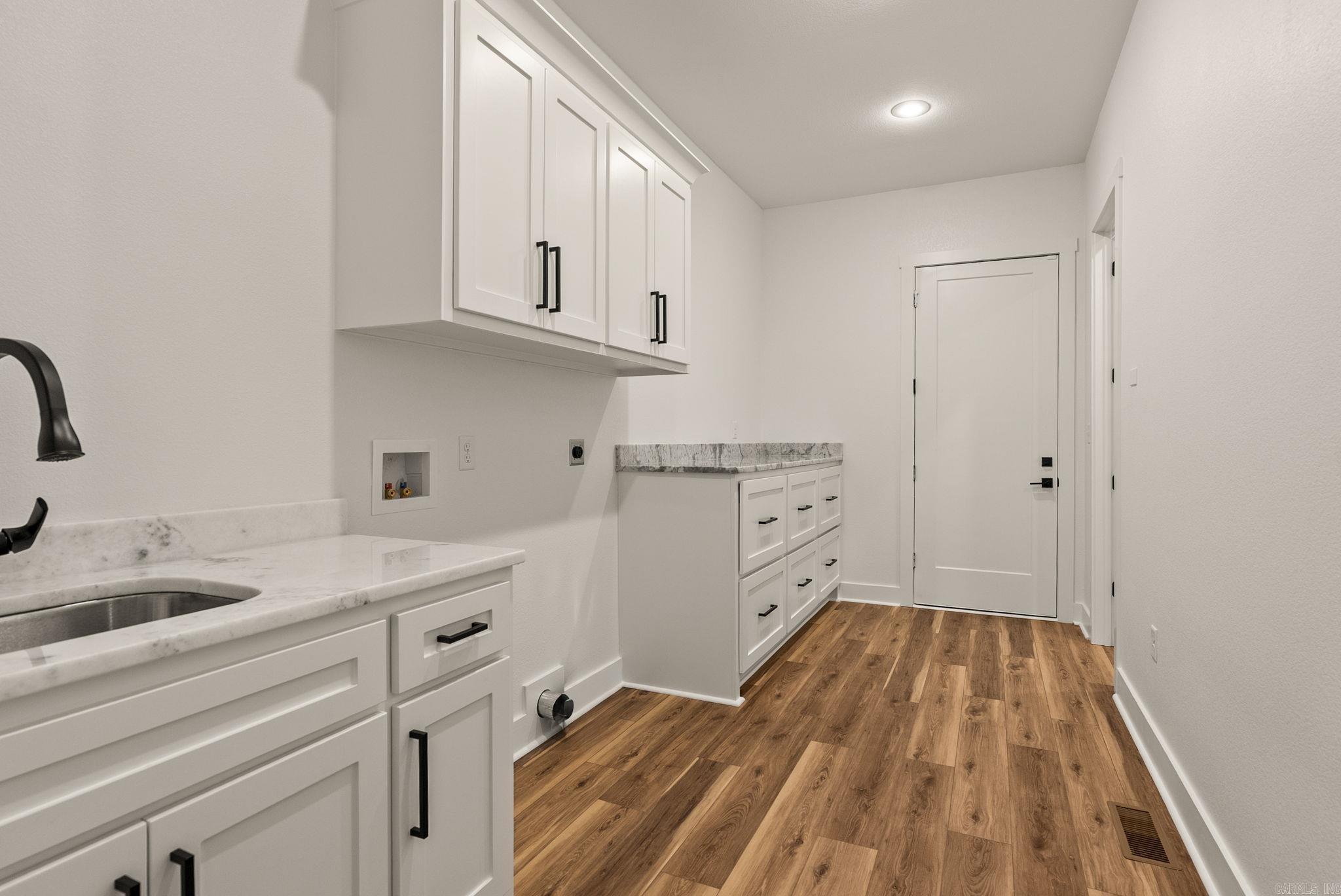 126 Falstone Drive Property Photo 34