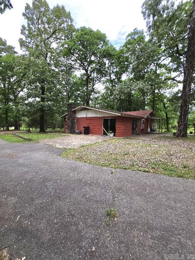 6311 Hwy 71 S Property Photo 2