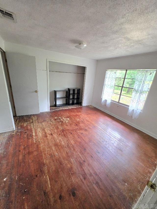 6311 Hwy 71 S Property Photo 17