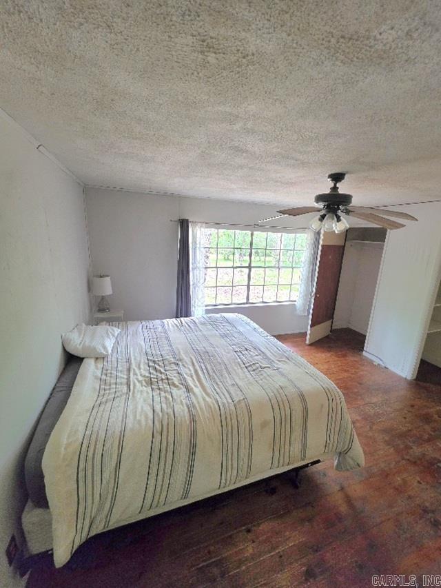 6311 Hwy 71 S Property Photo 18