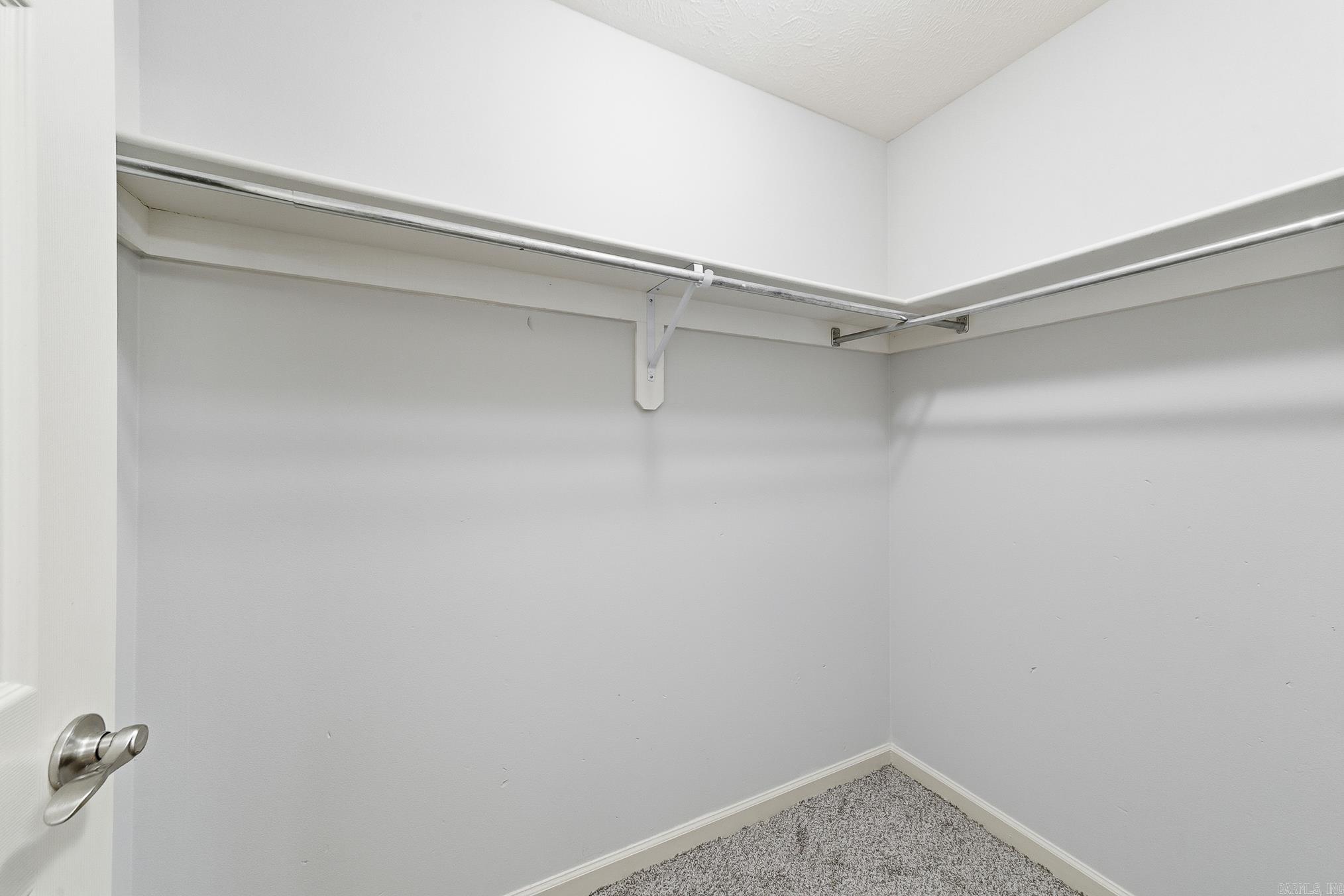 27 Highplains Drive Property Photo 24