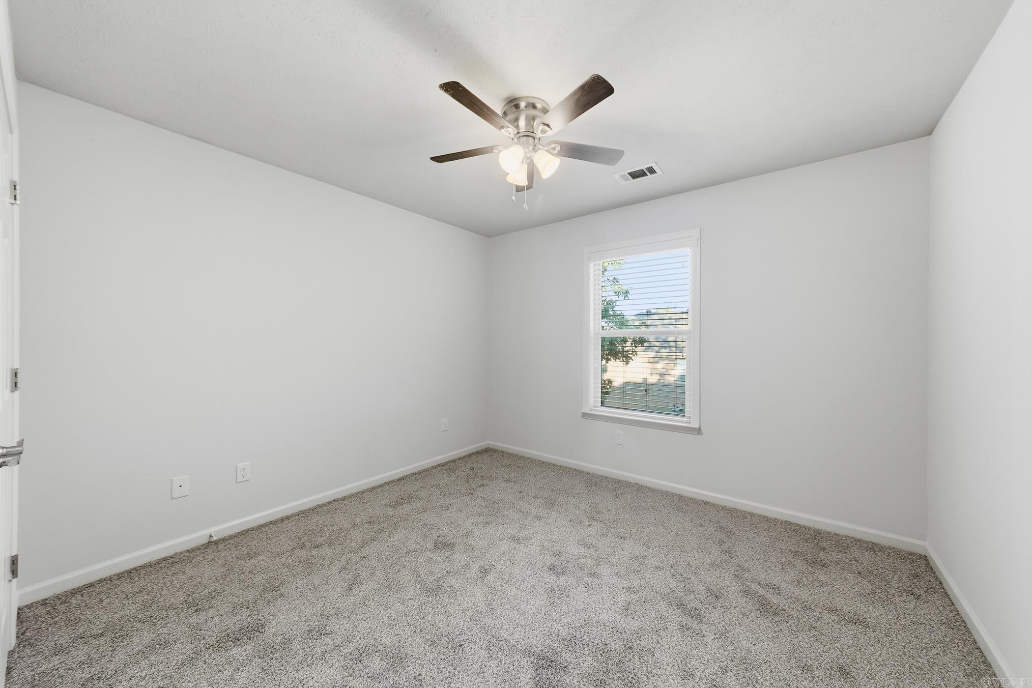 27 Highplains Drive Property Photo 30