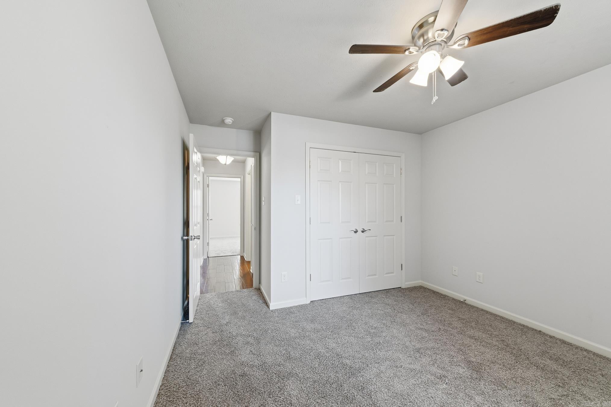27 Highplains Drive Property Photo 31
