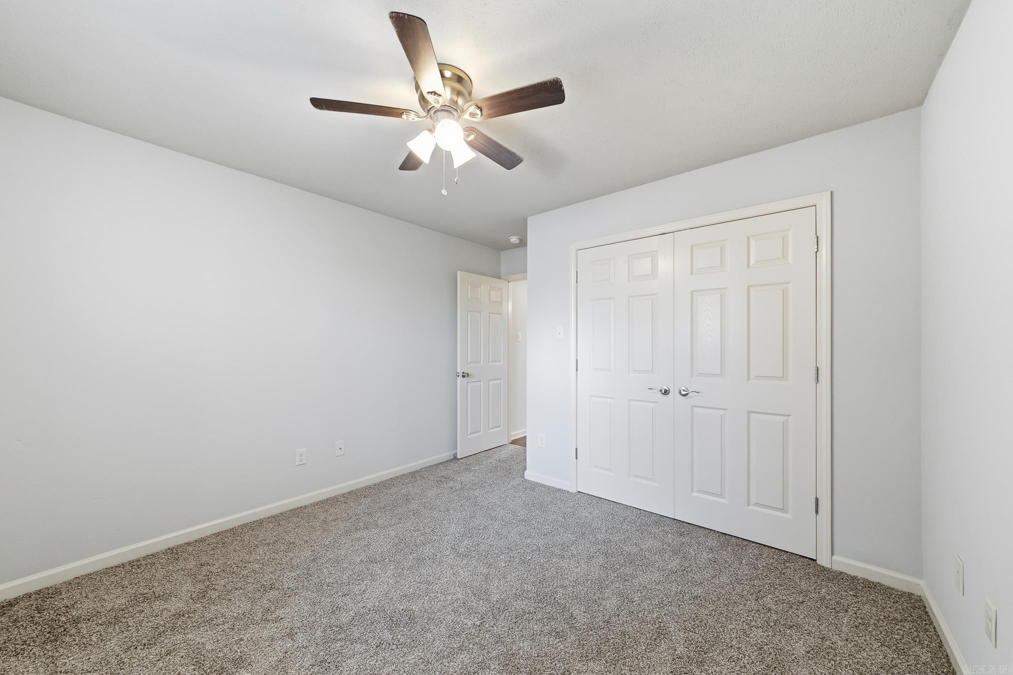 27 Highplains Drive Property Photo 32