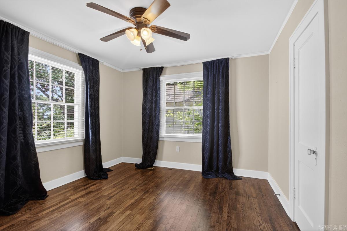 407 Walnut Street Property Photo 10
