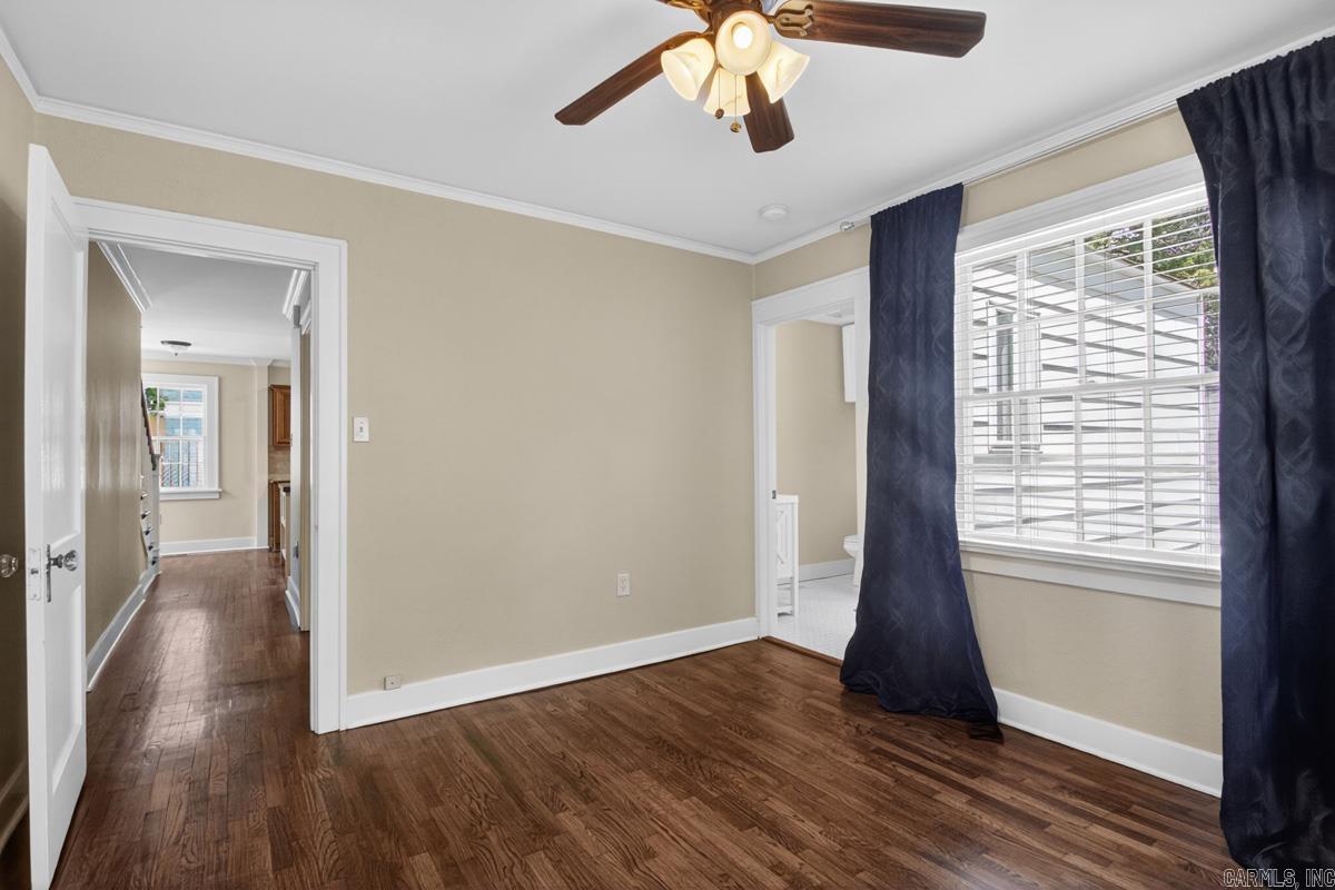 407 Walnut Street Property Photo 11
