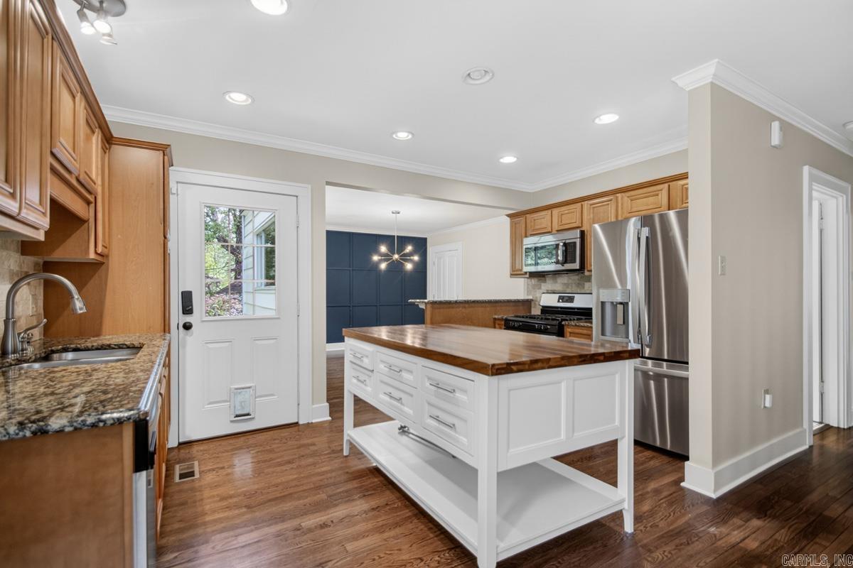 407 Walnut Street Property Photo 18