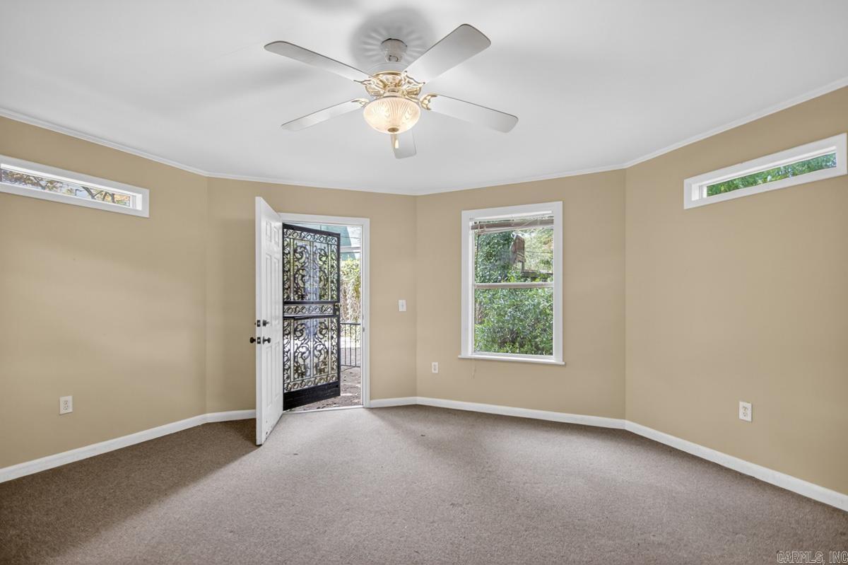 407 Walnut Street Property Photo 29
