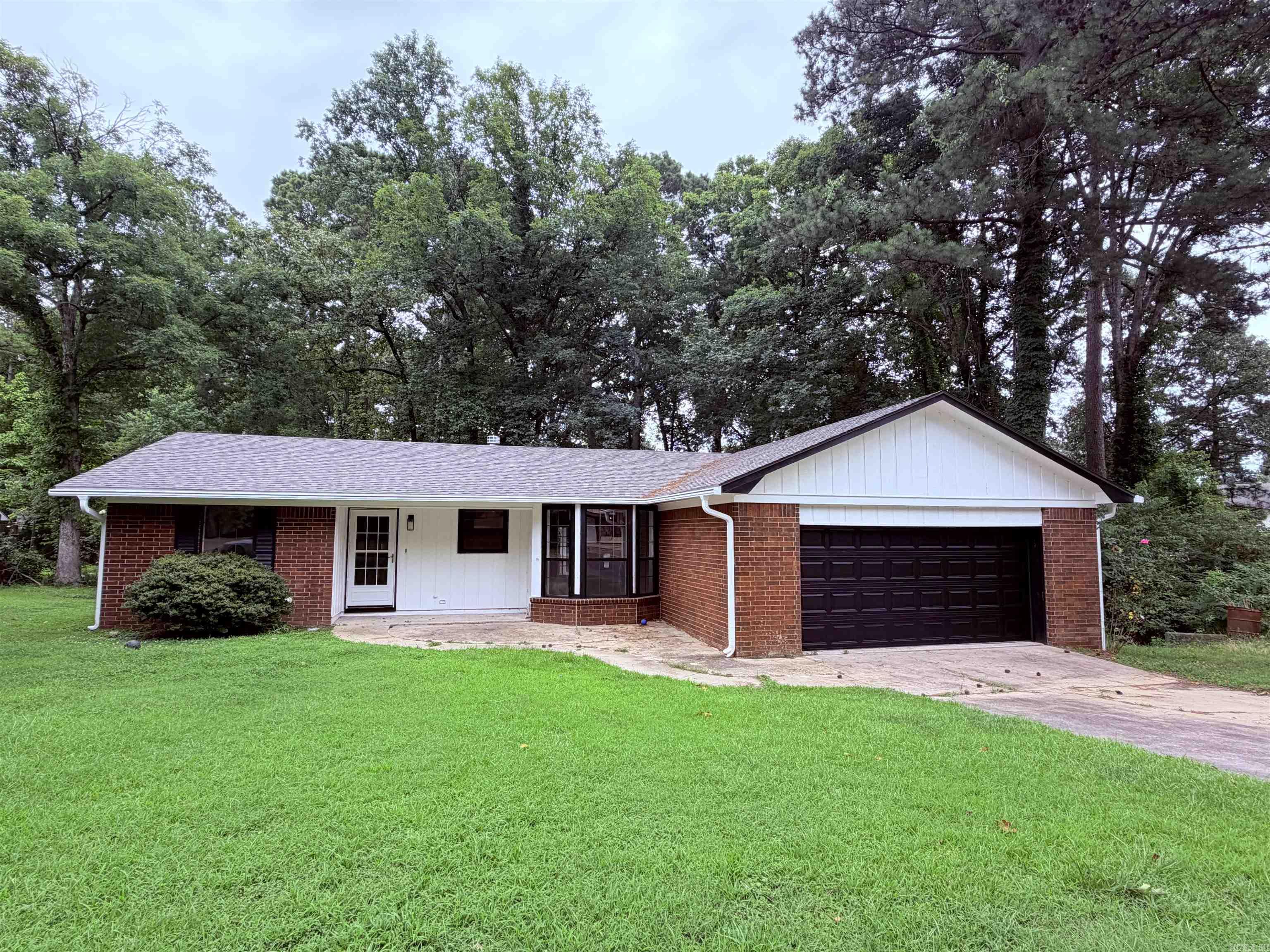 15 Patrick Henry Property Photo 1