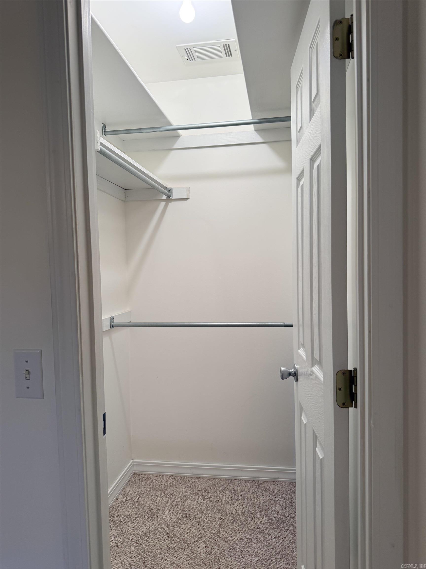 303 Burnett Road Property Photo 21