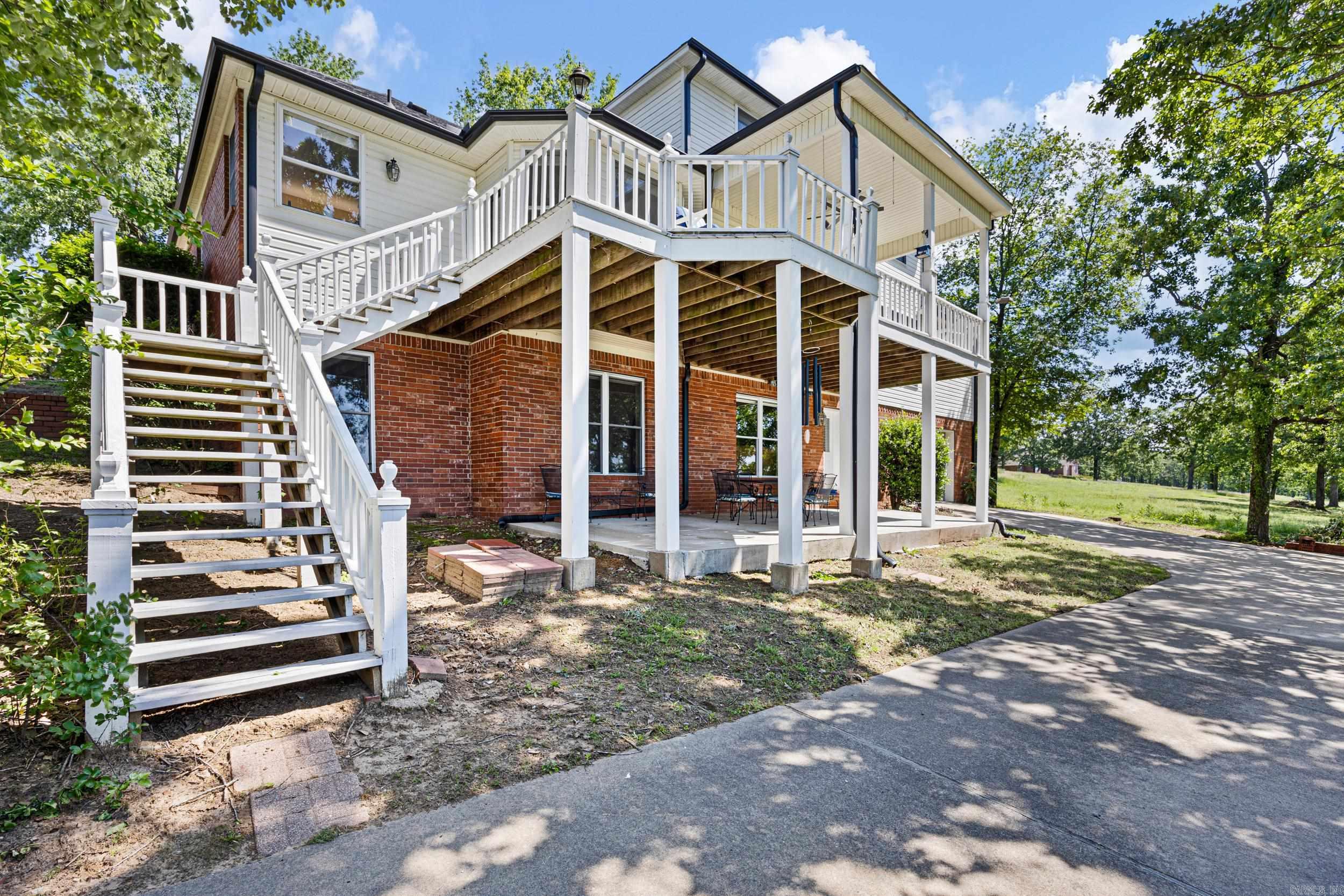 8 E Ridgeline Dr Property Photo 6