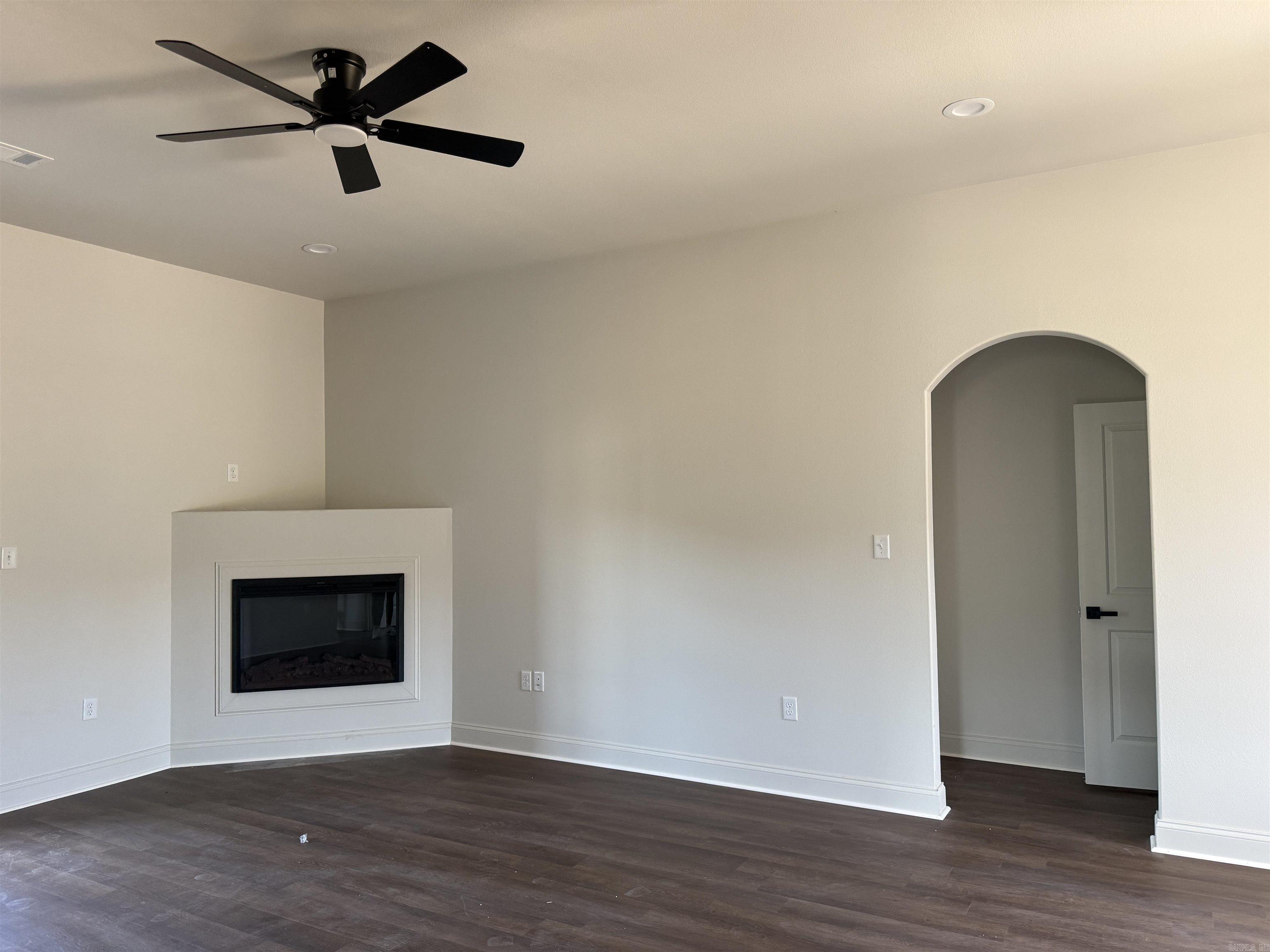 55 Springtree Circle Property Photo 9