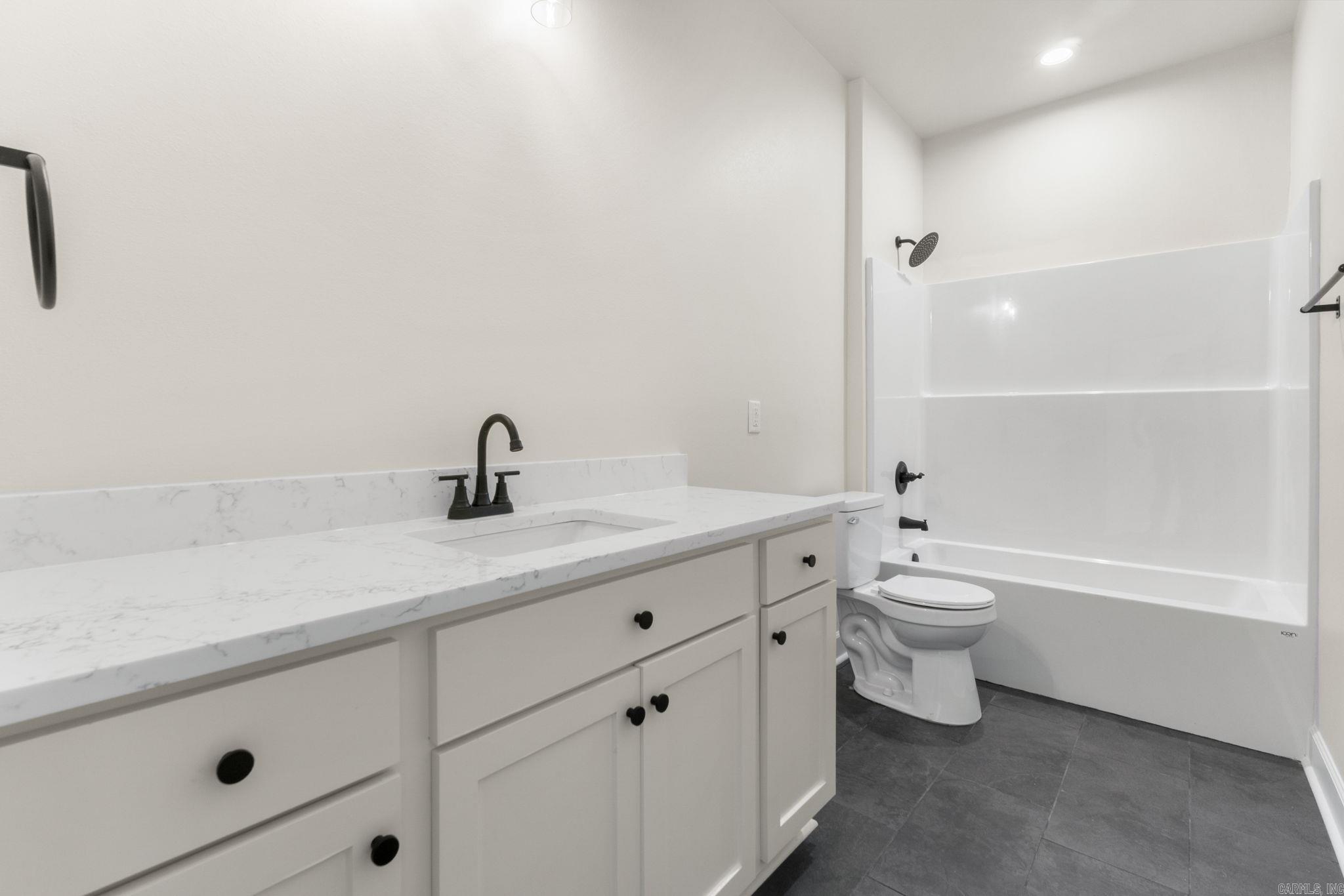 55 Springtree Circle Property Photo 32