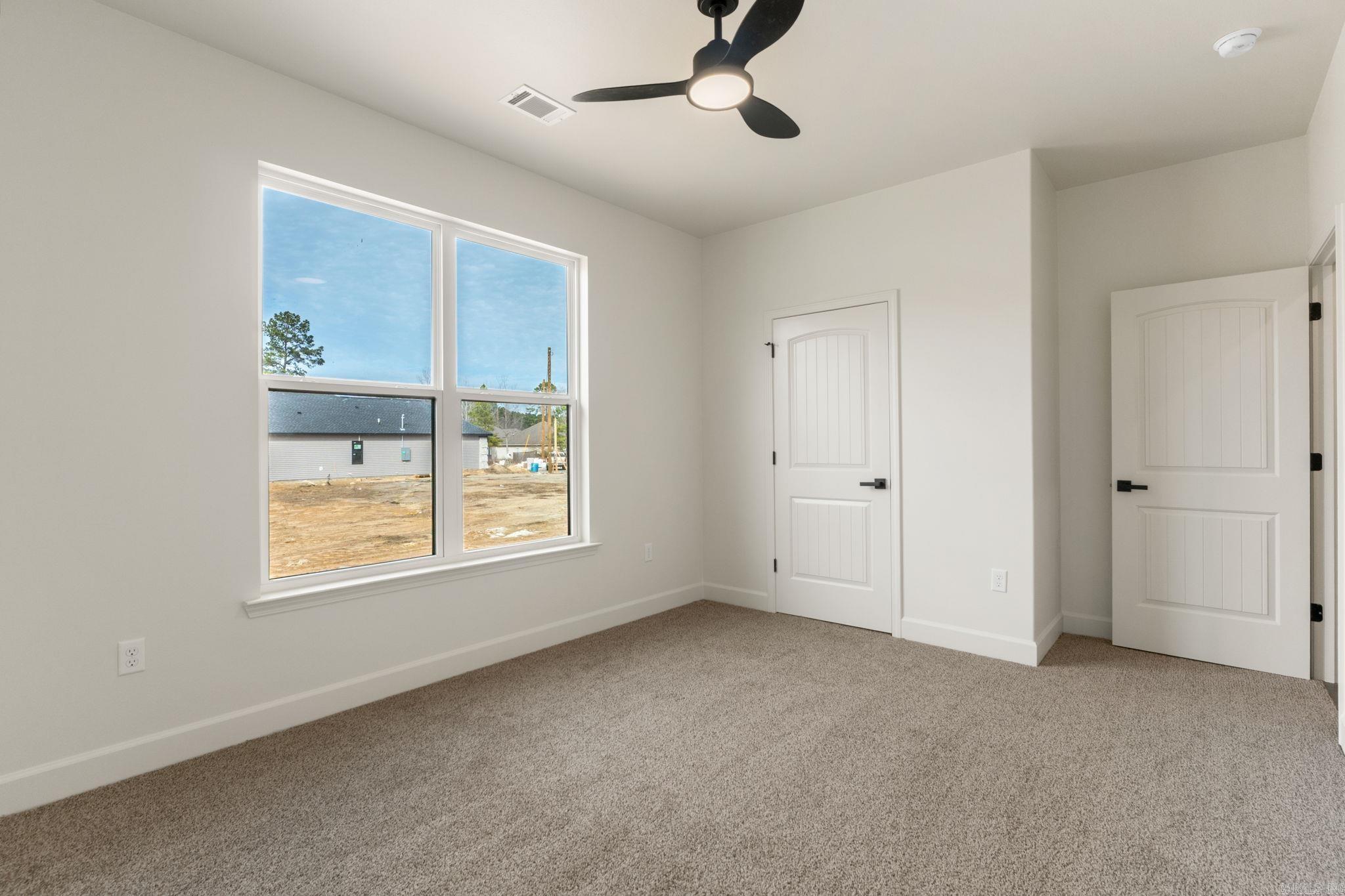 55 Springtree Circle Property Photo 36