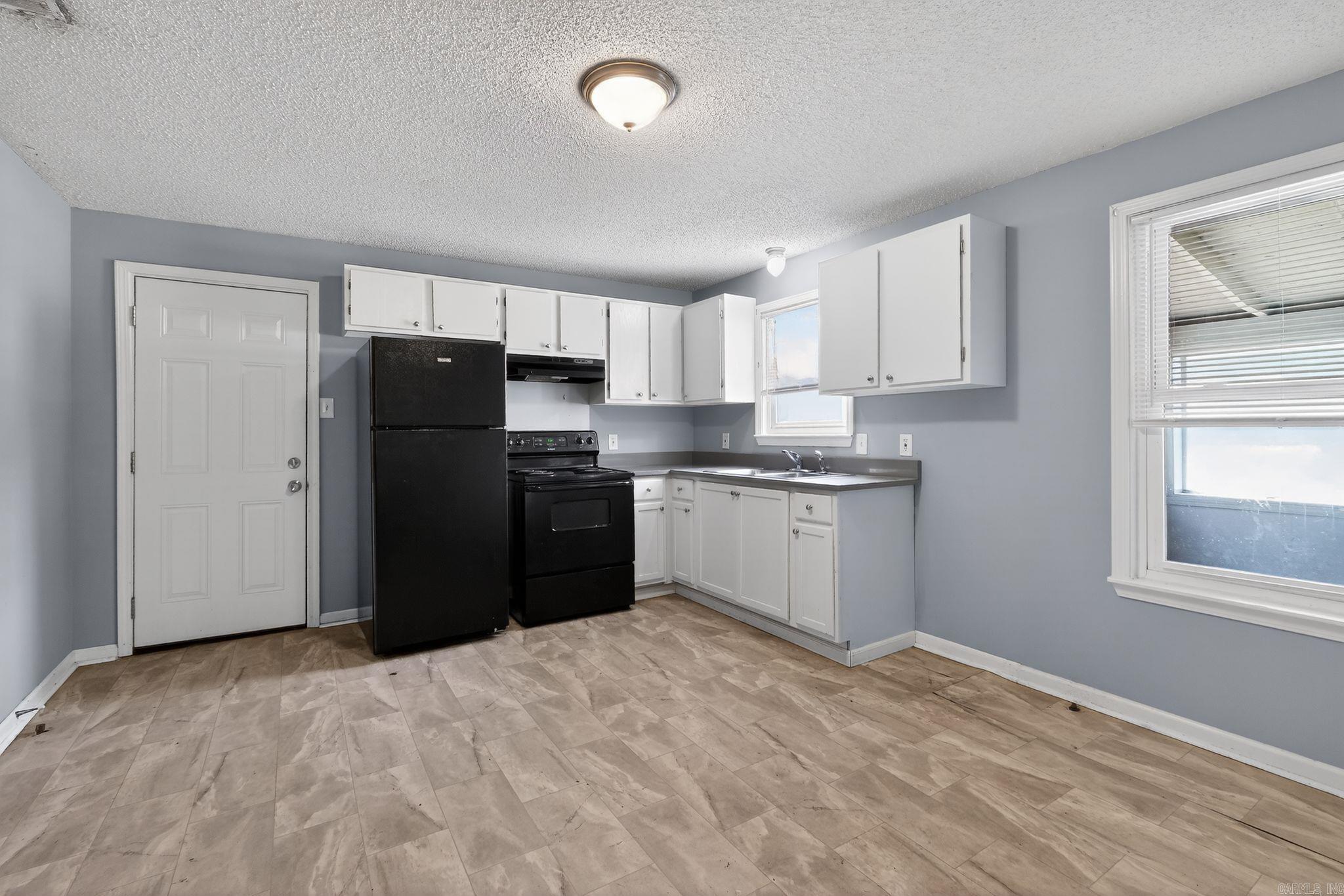 10701 Chicot Road Property Photo 21