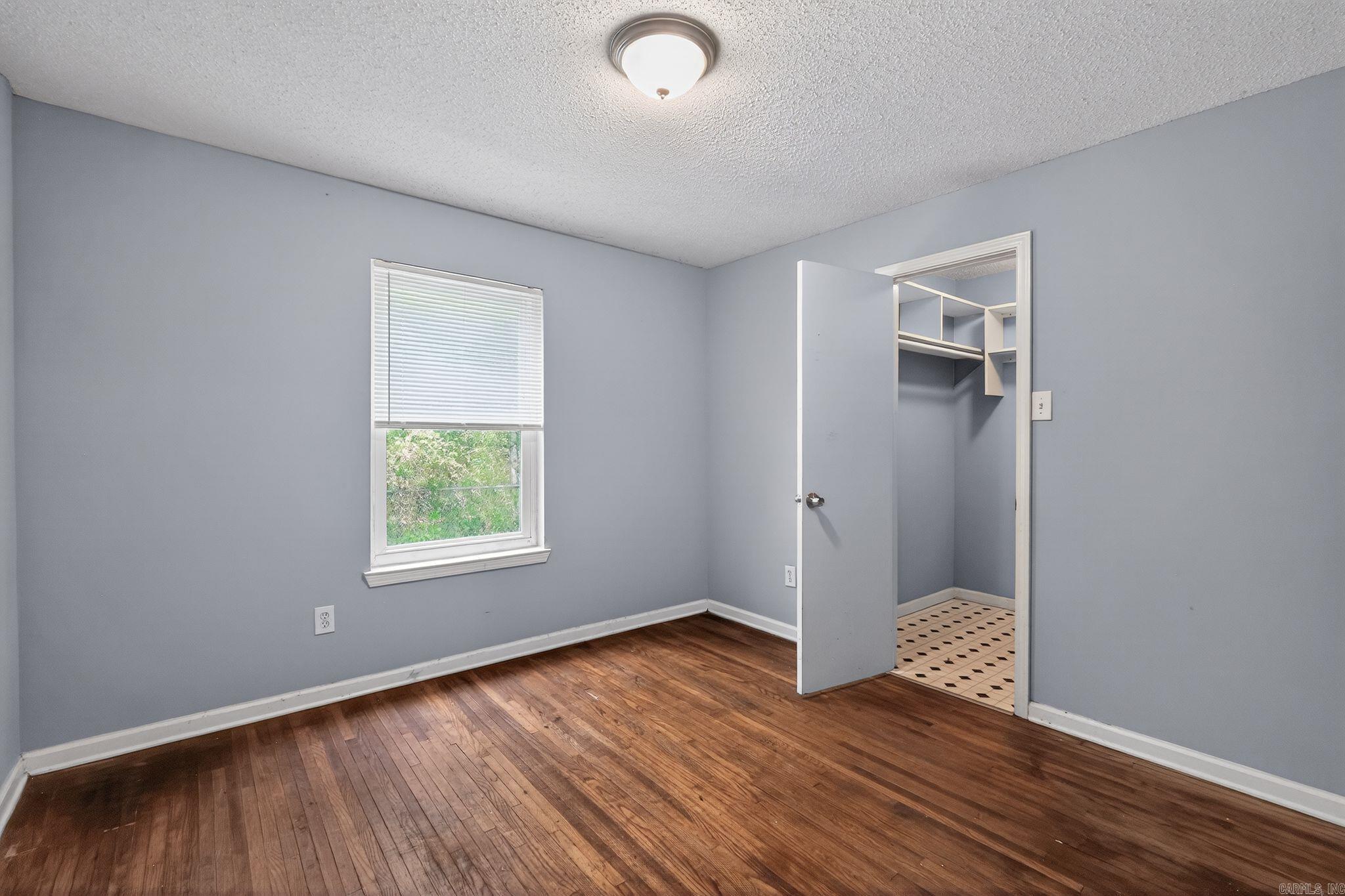 10701 Chicot Road Property Photo 23