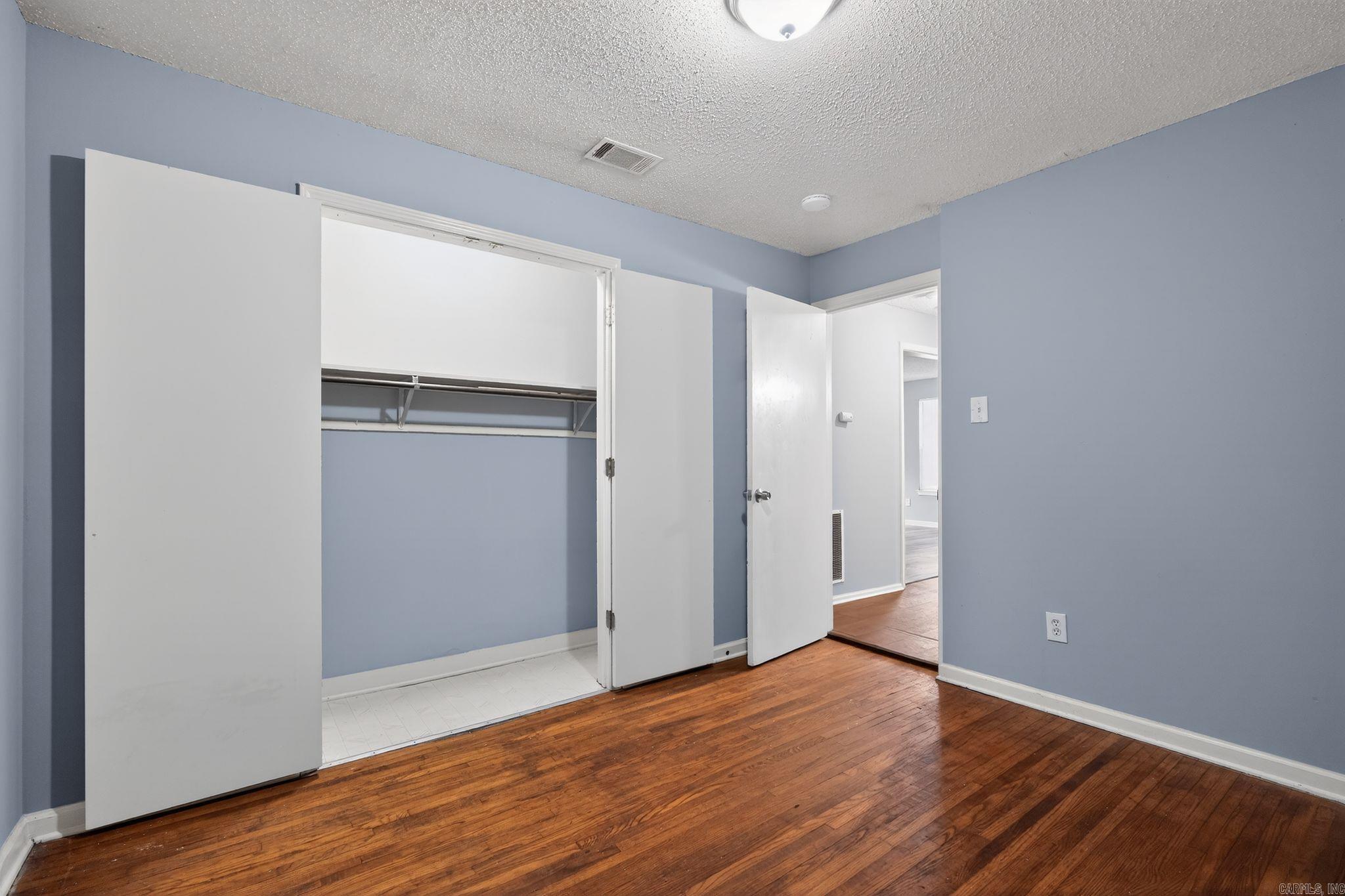 10701 Chicot Road Property Photo 25