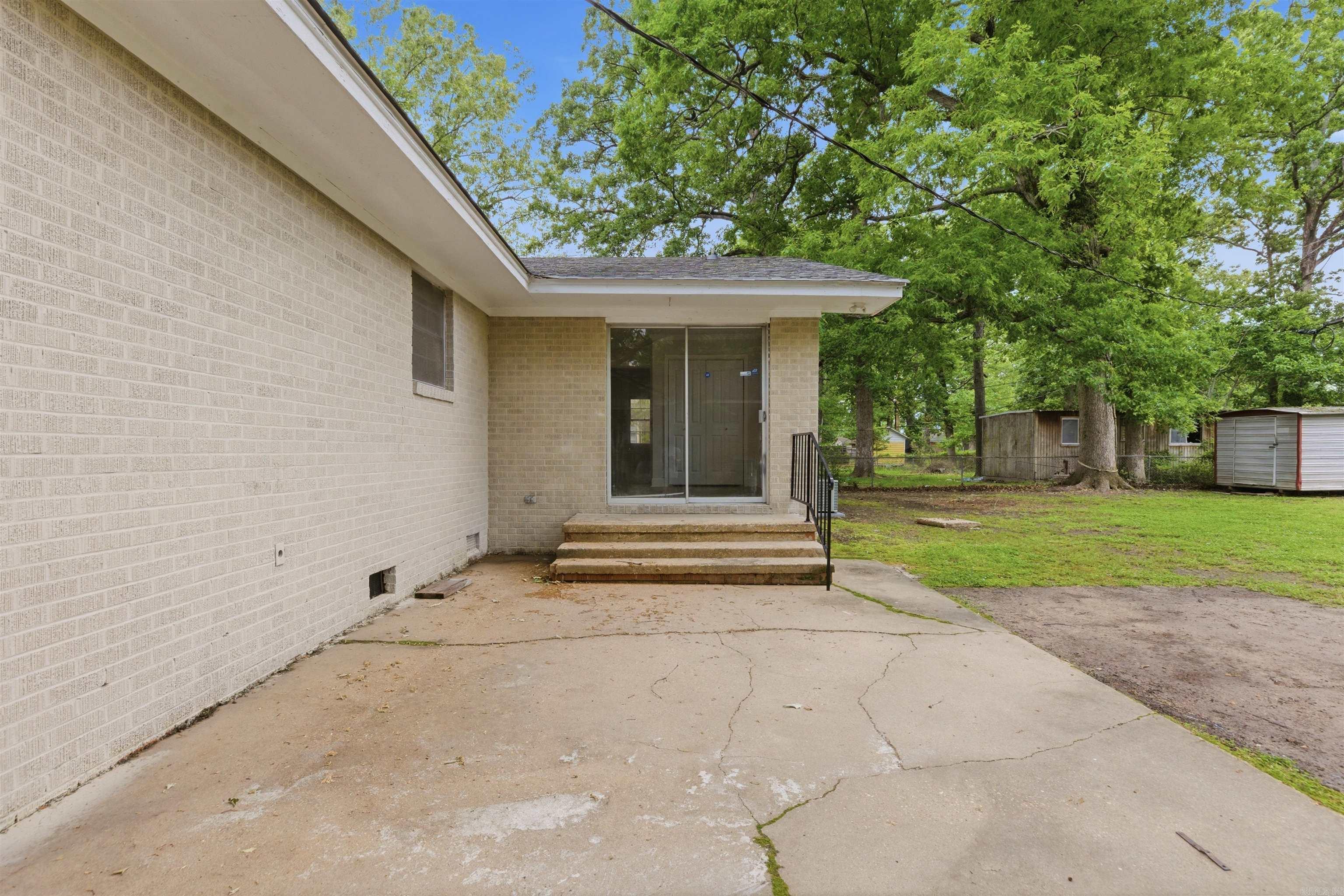 2217 W 36th Property Photo 34