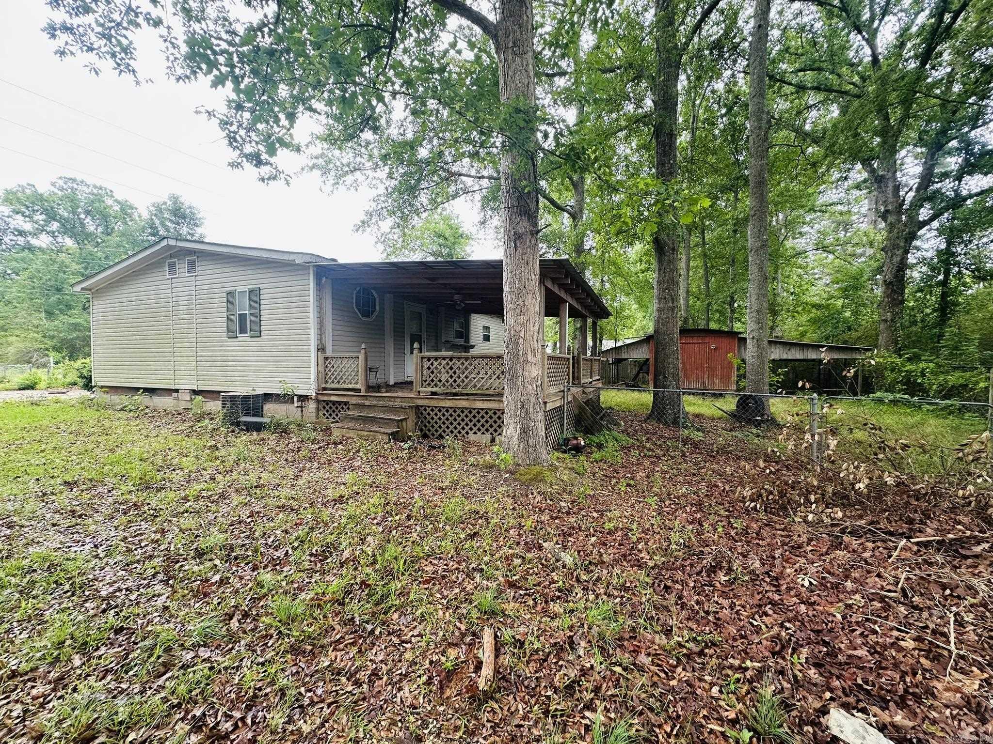 1429 Mimosa St Property Photo 5