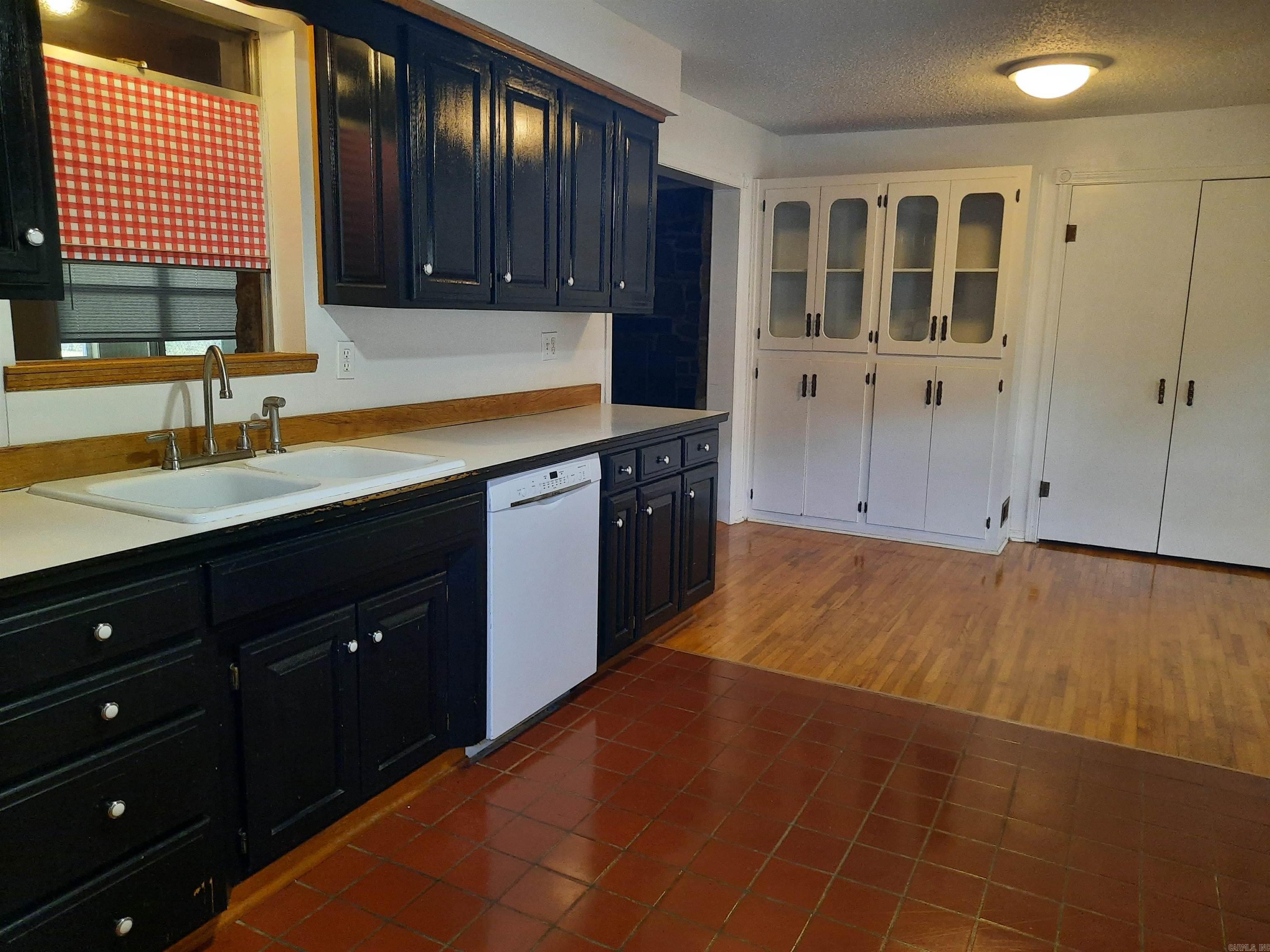 1162 Cove Road Property Photo 25