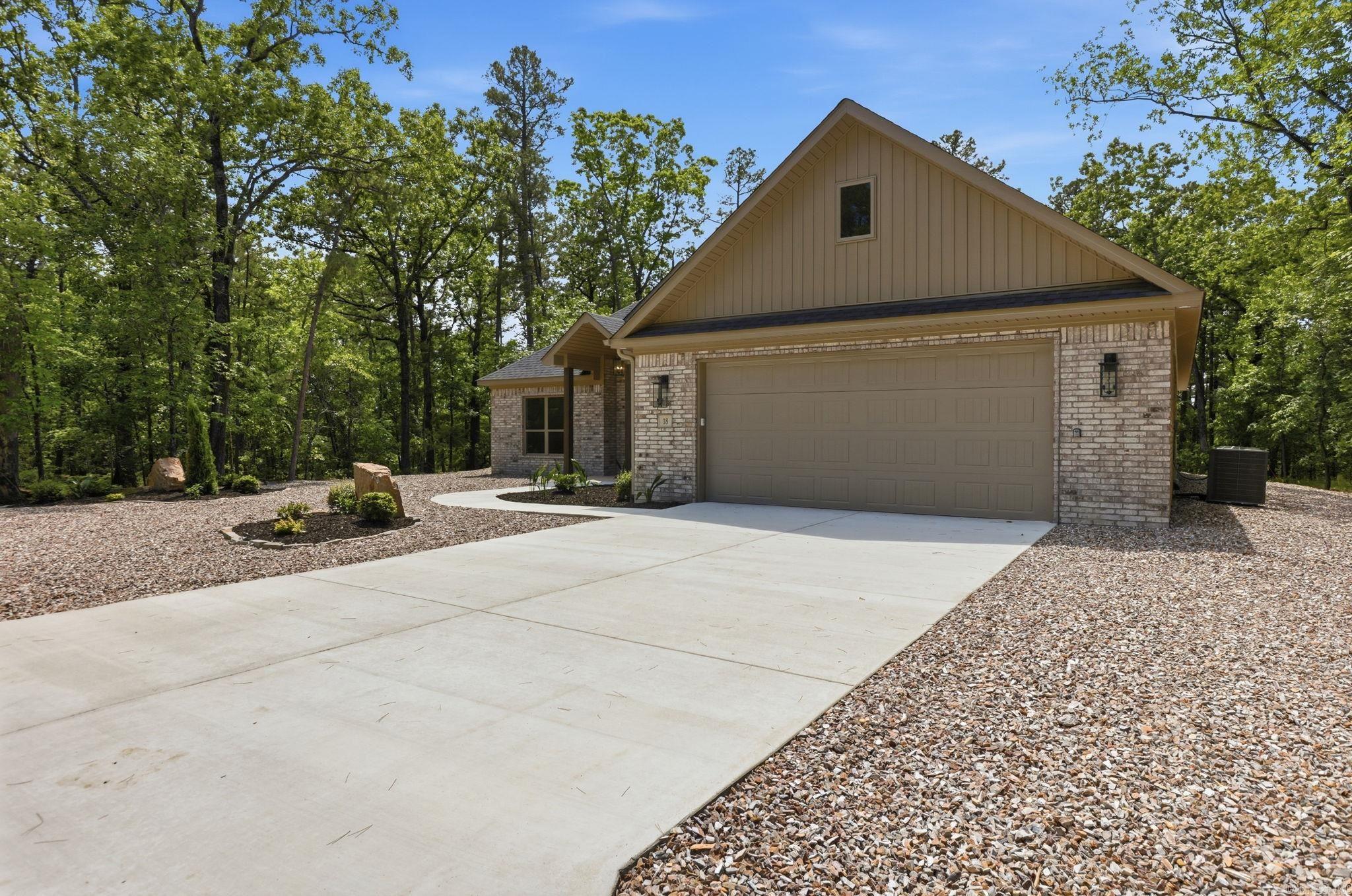 18 Tolosa Way Property Photo 41