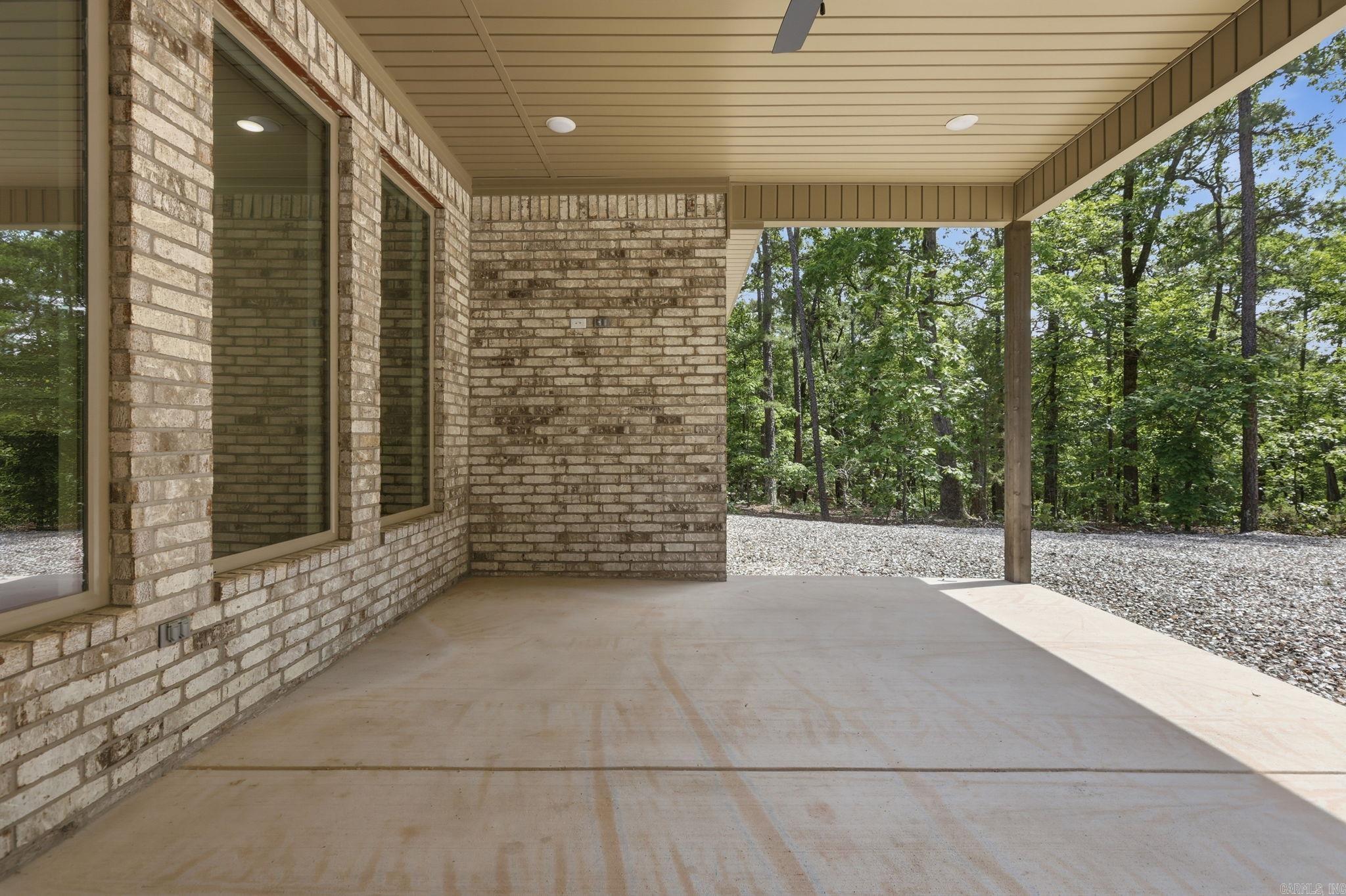 18 Tolosa Way Property Photo 42
