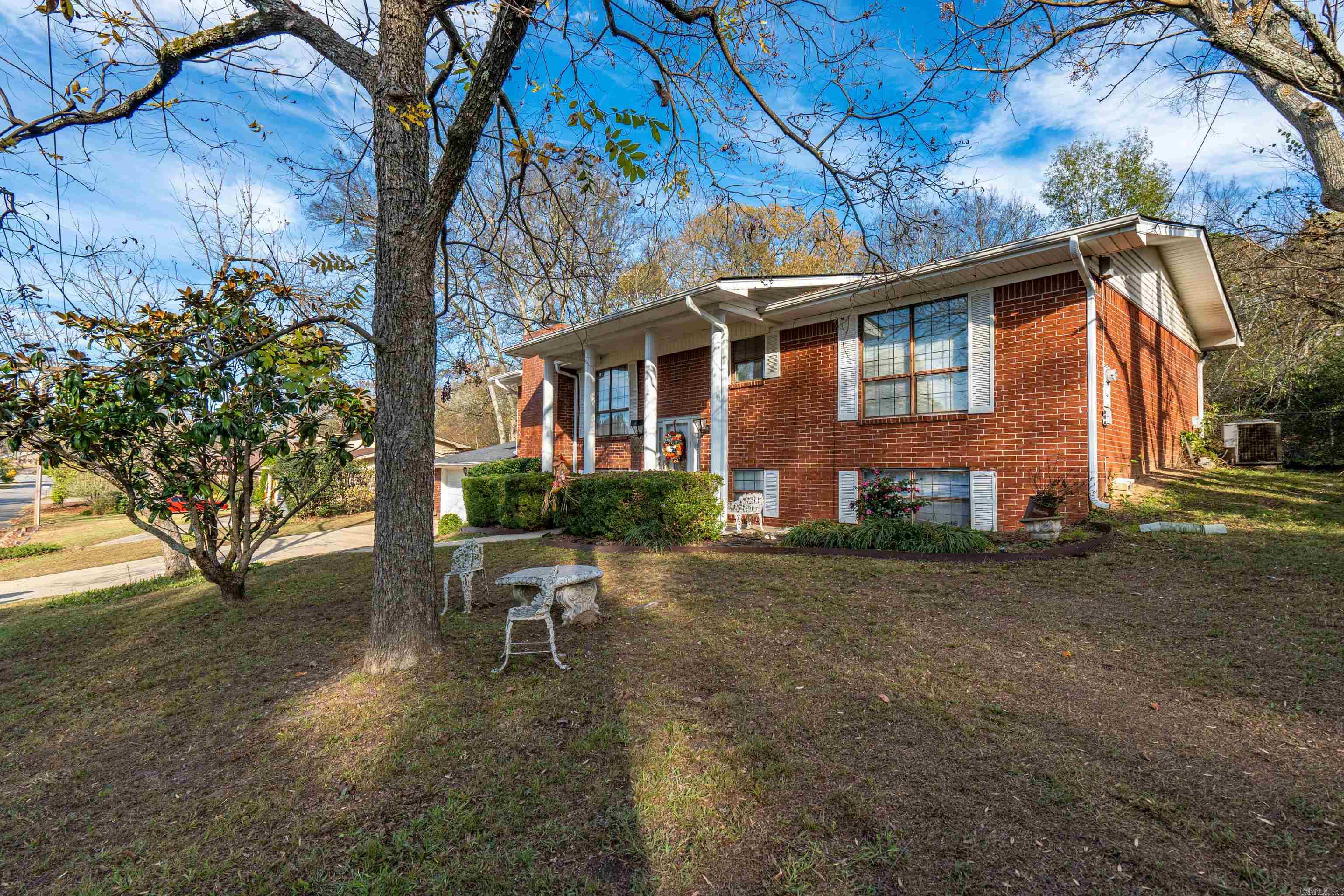 115 Village Road Property Photo 38
