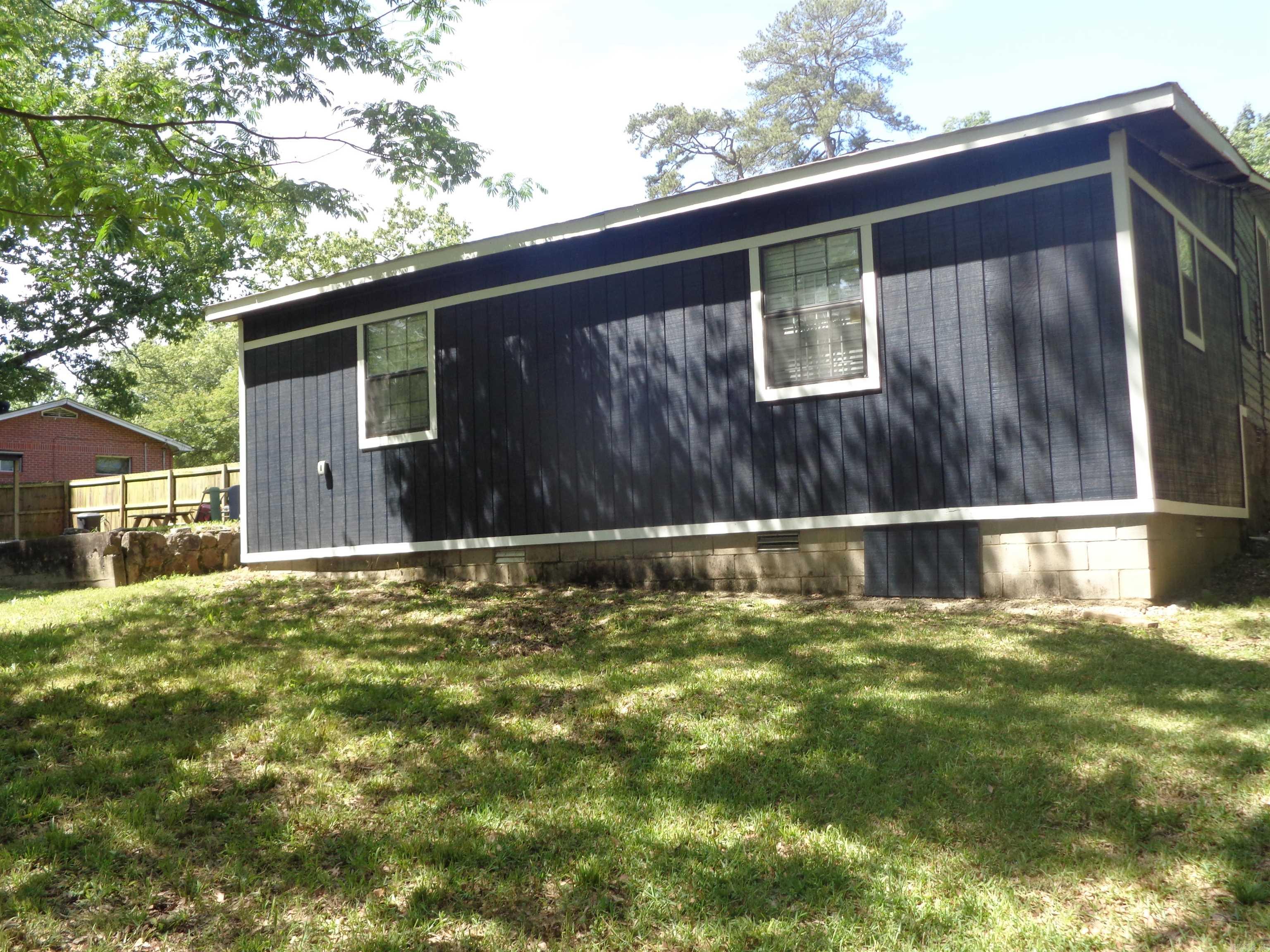 3101 Boyd Street Property Photo 11