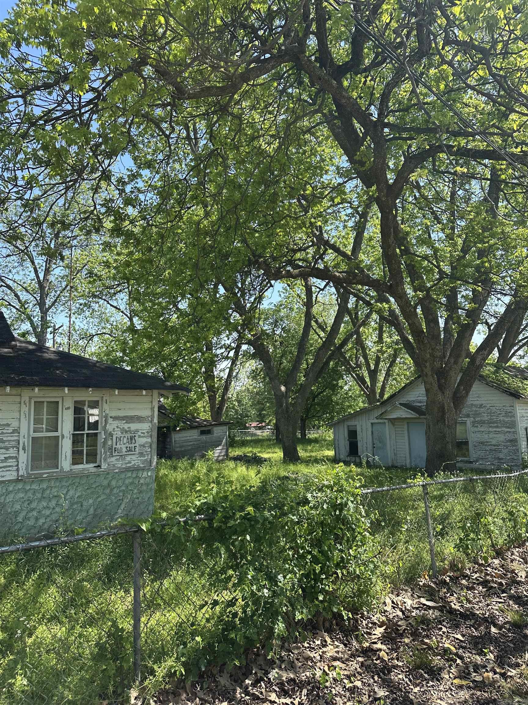 5218 Highway 367 Property Photo 5