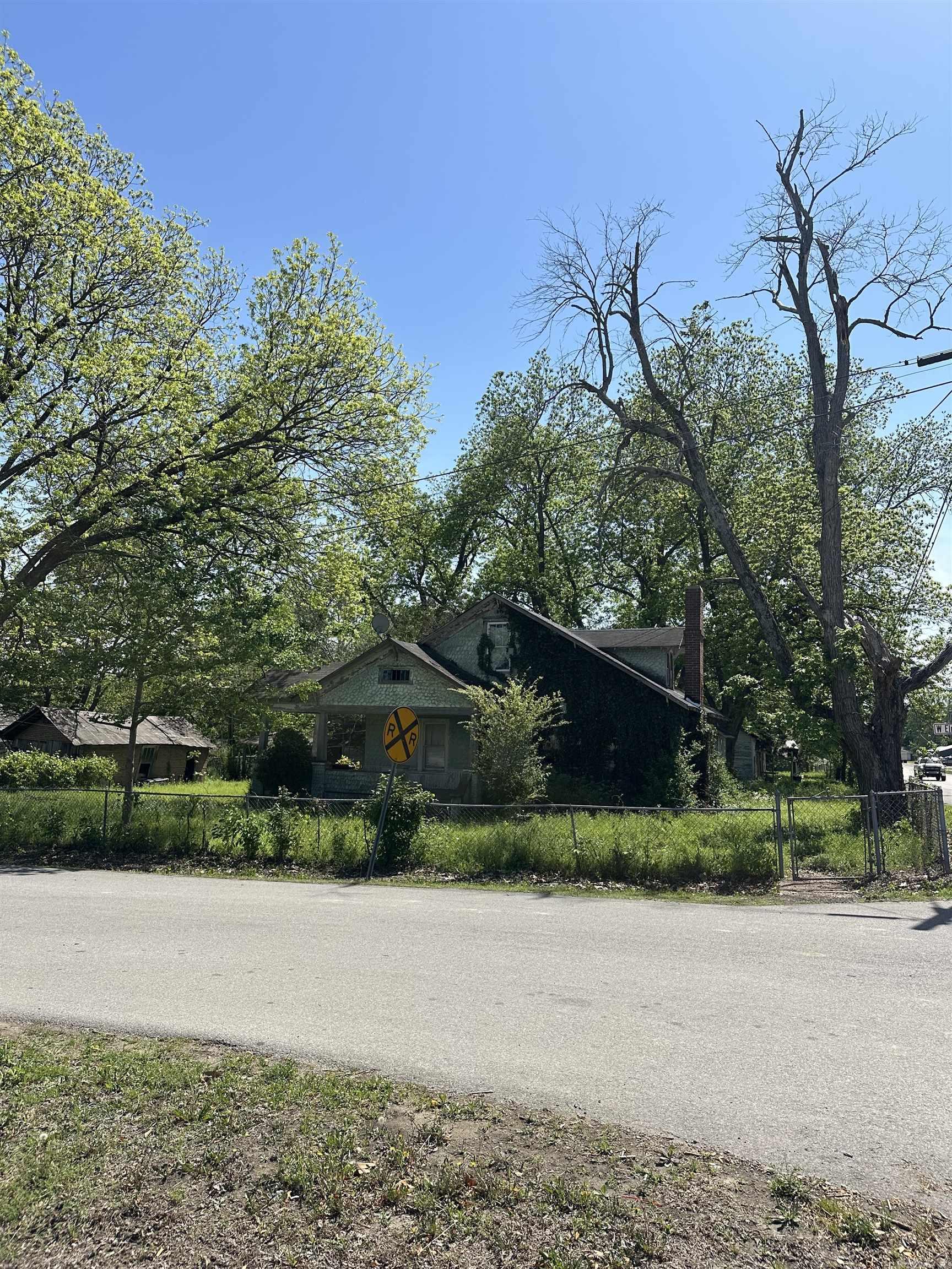 5218 Highway 367 Property Photo 6