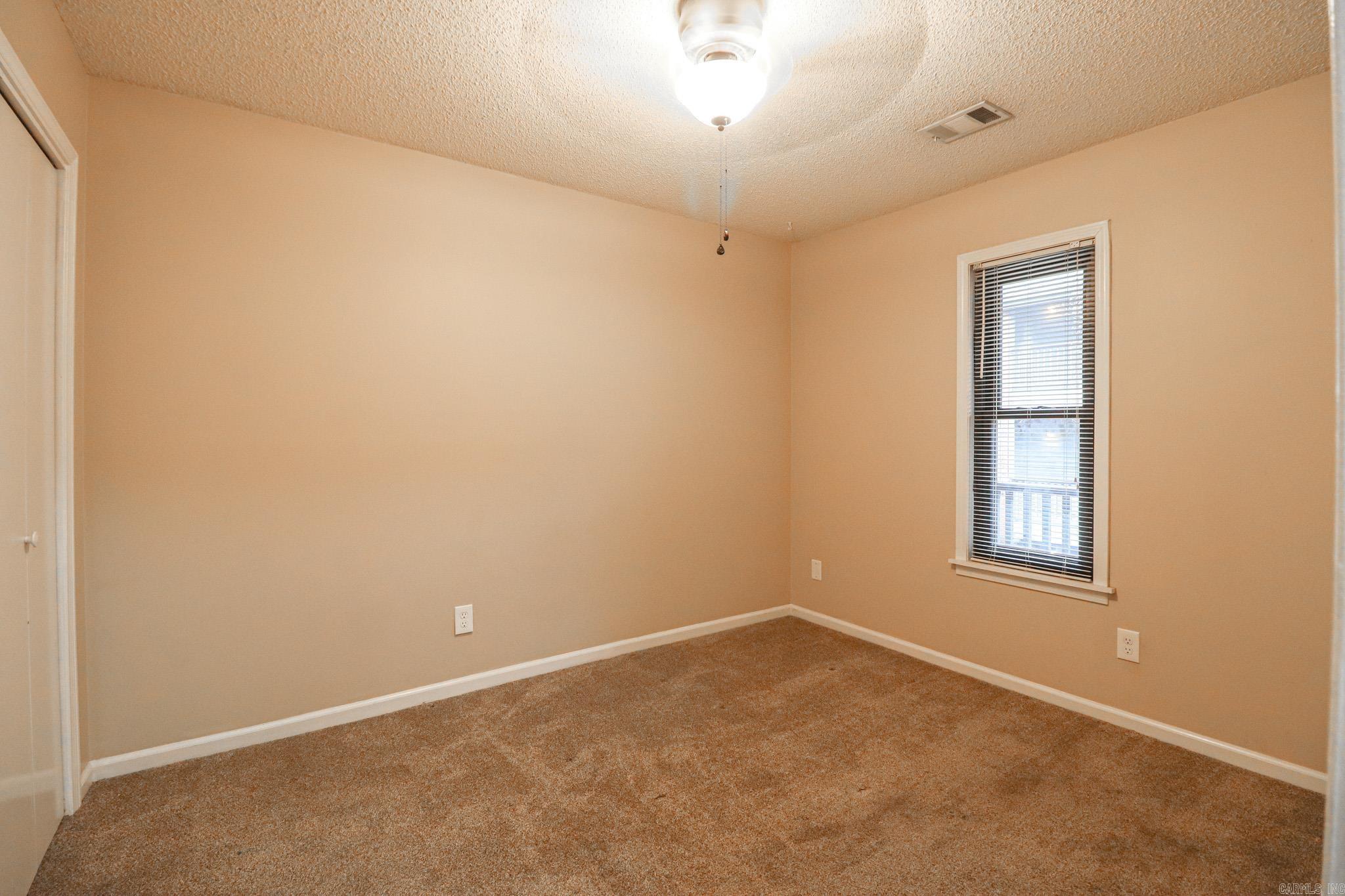 1300 S Church N-7 Property Photo 13