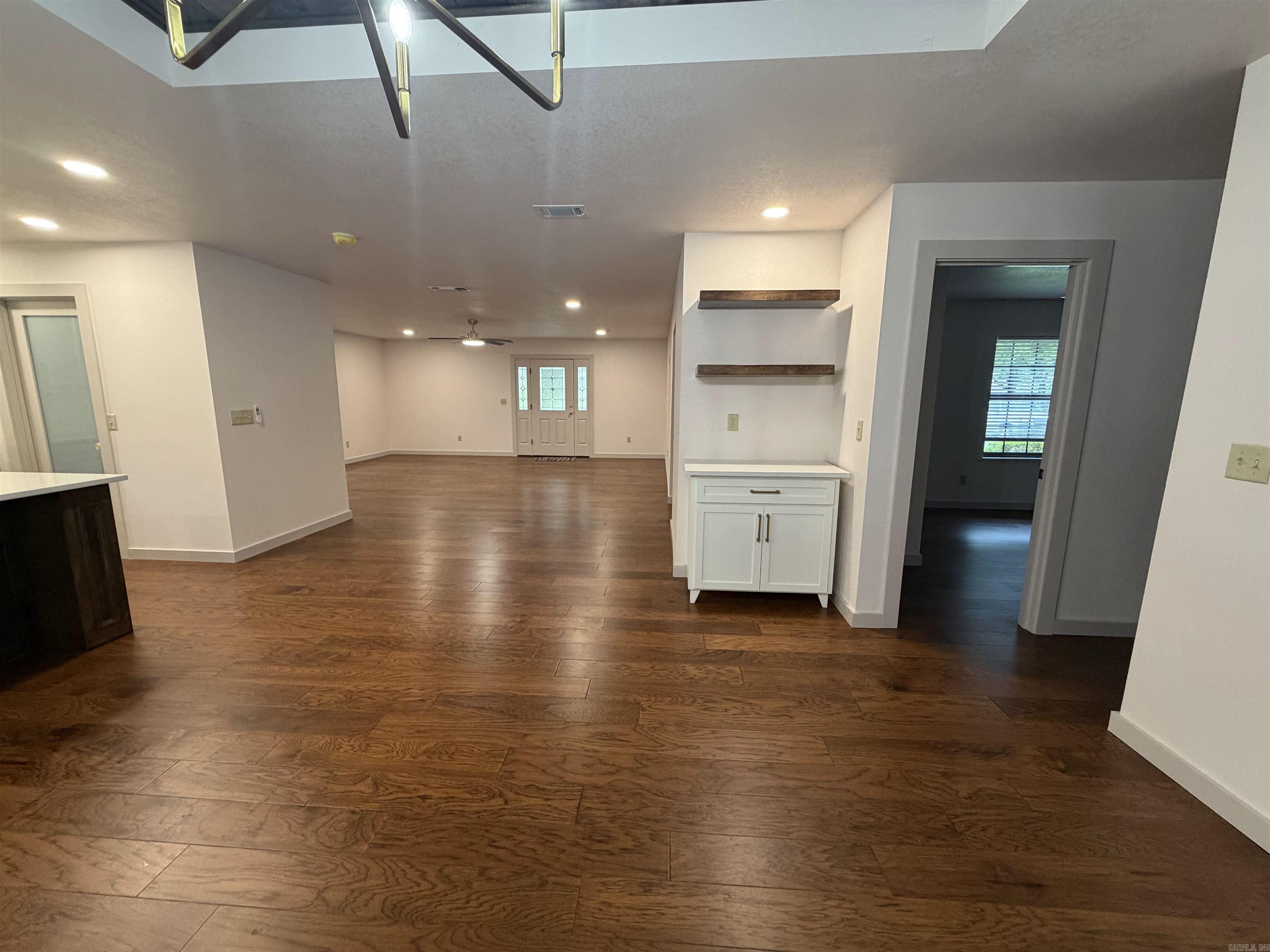 210 Gary Drive Property Photo 12