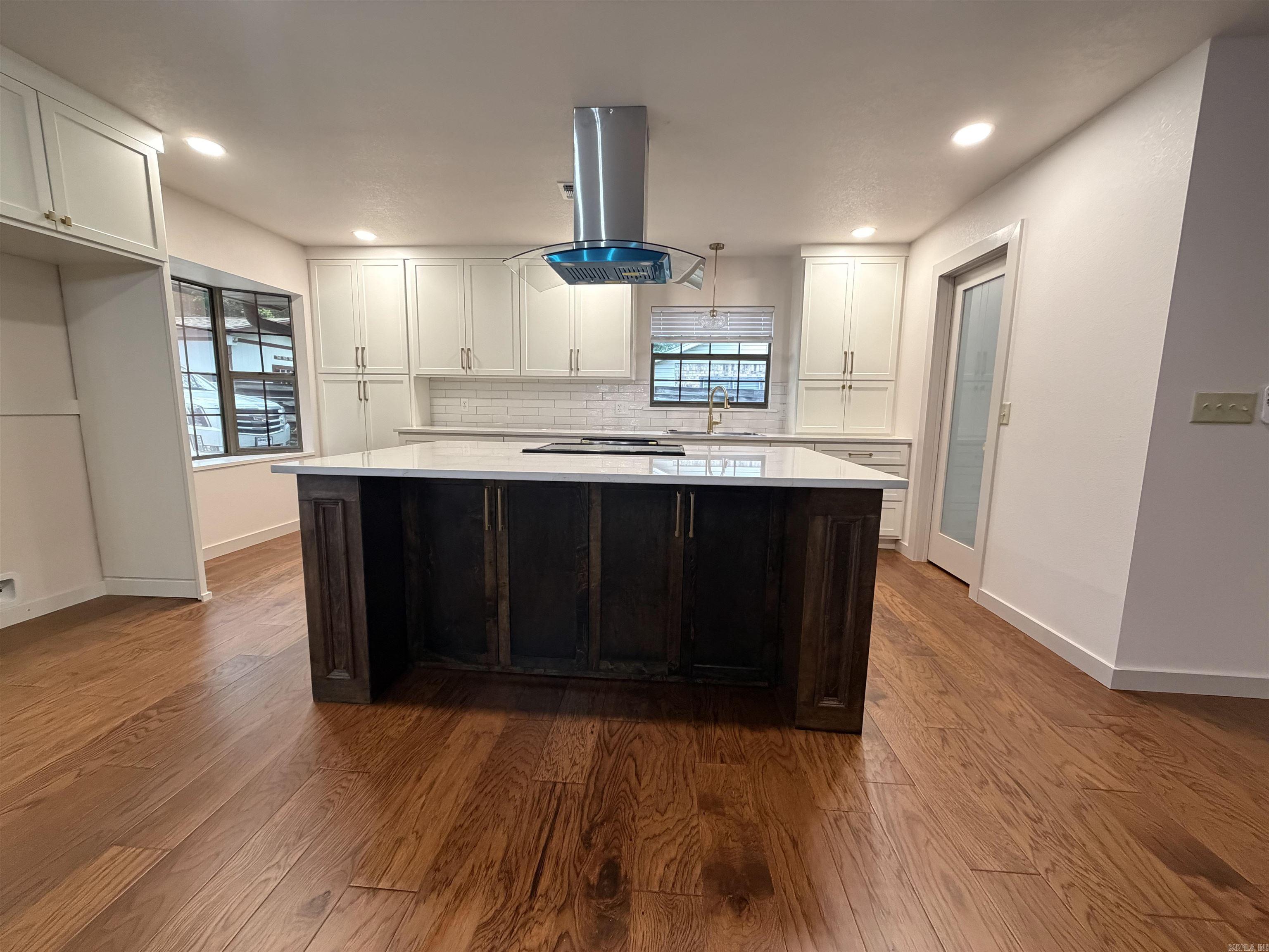 210 Gary Drive Property Photo 13