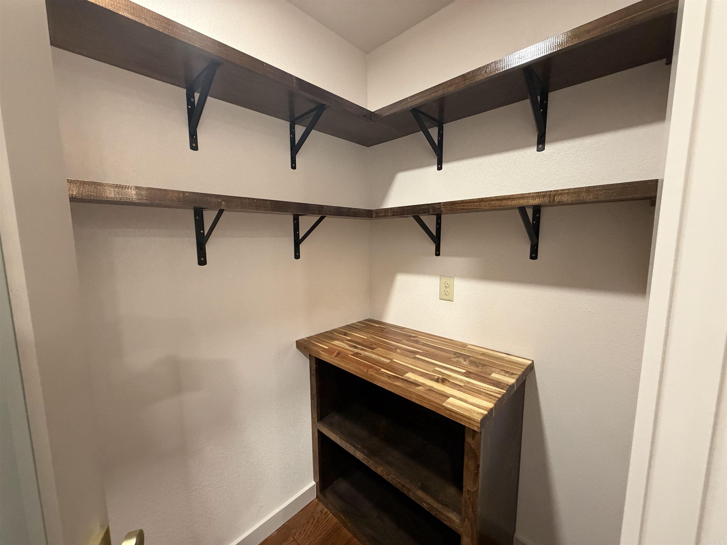 210 Gary Drive Property Photo 18