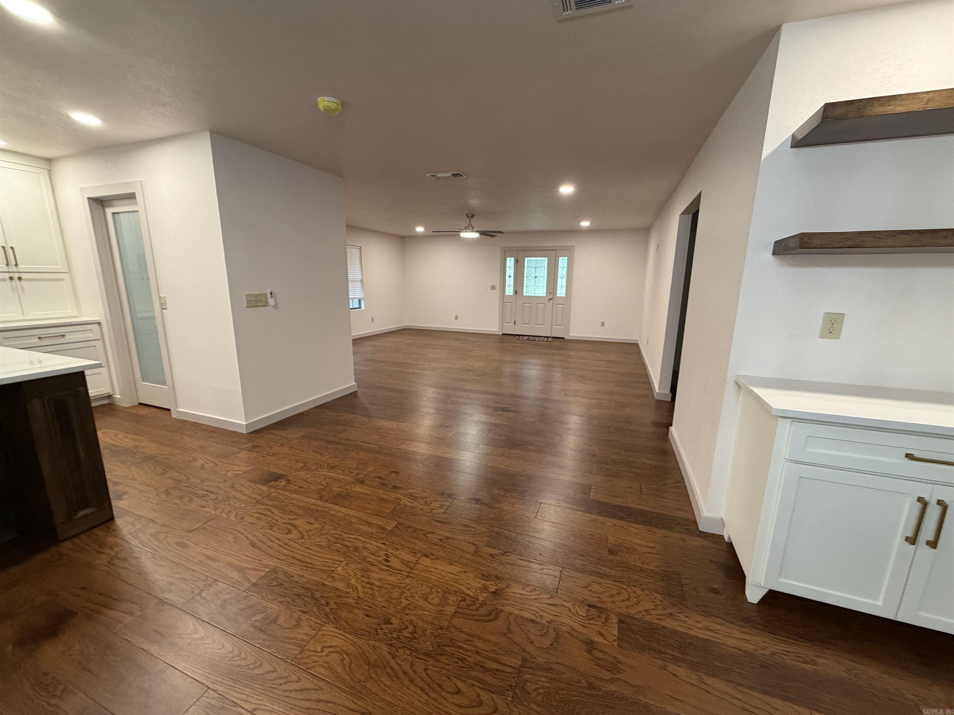 210 Gary Drive Property Photo 21