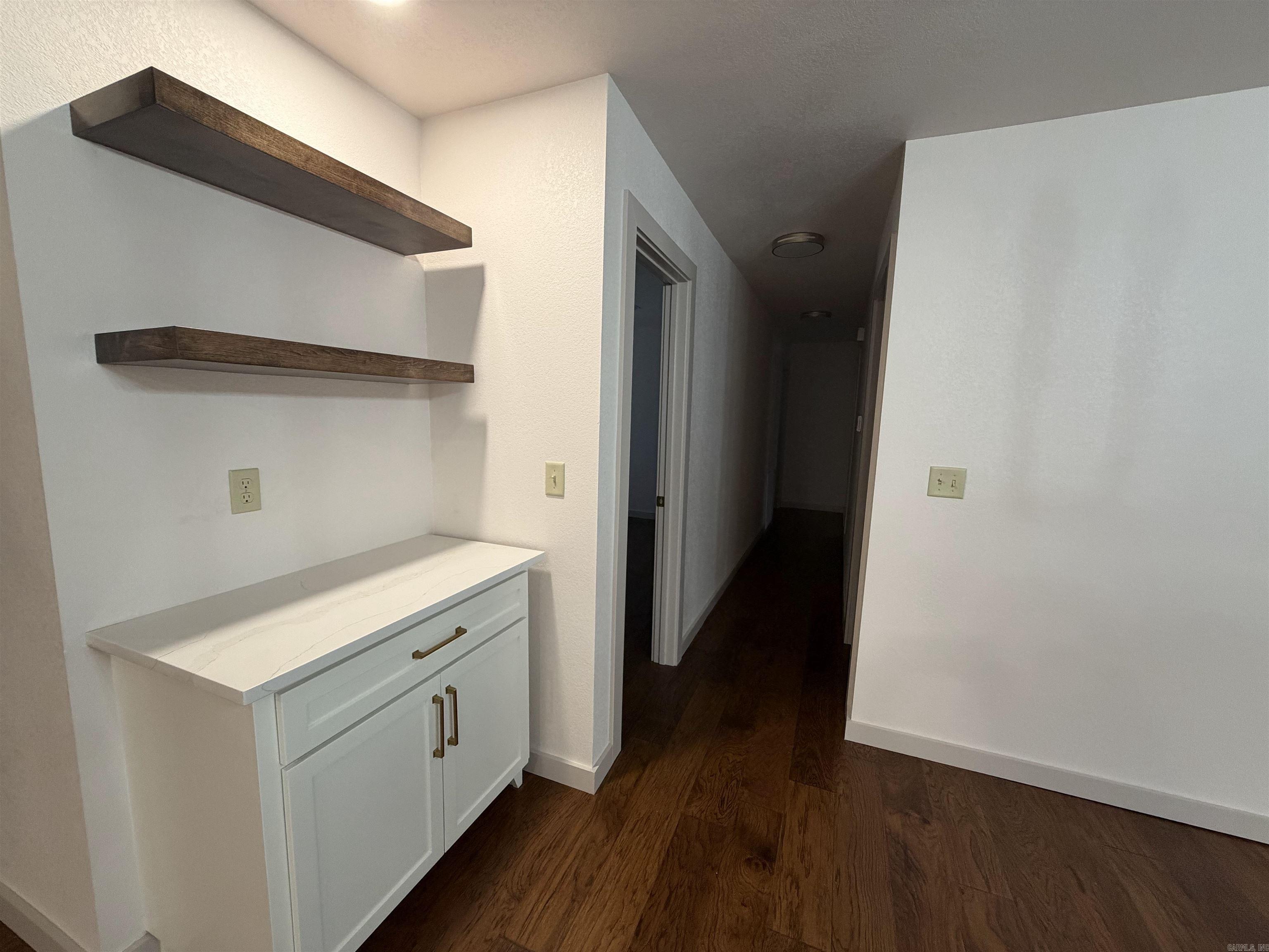 210 Gary Drive Property Photo 22