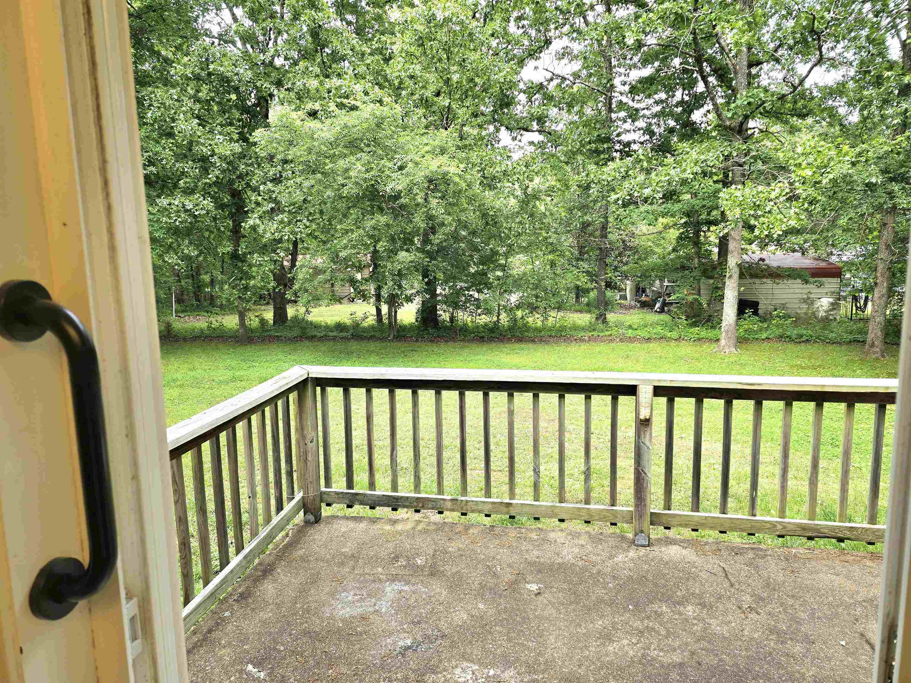606 Dove Lane Property Photo 2