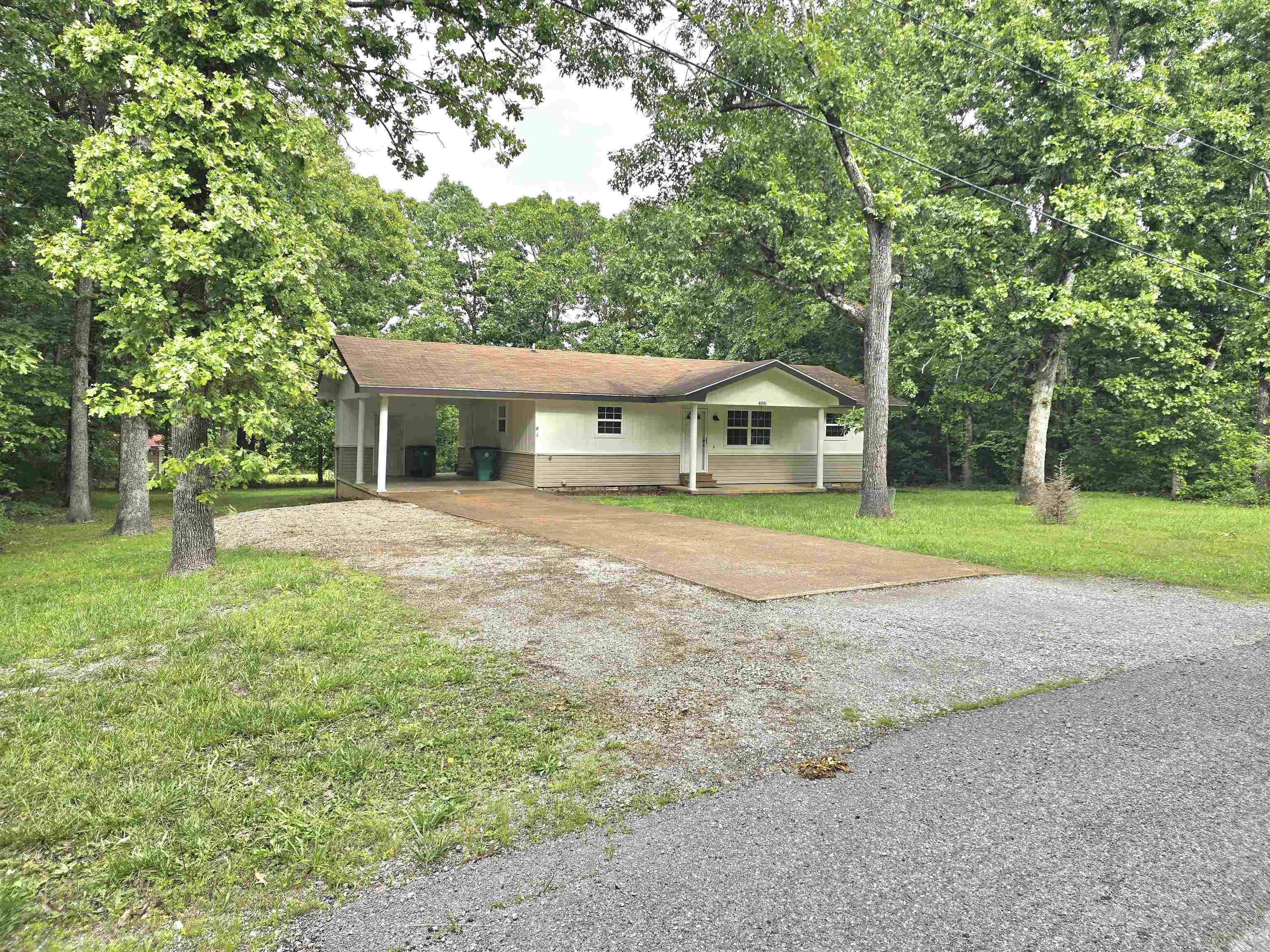 606 Dove Lane Property Photo 22