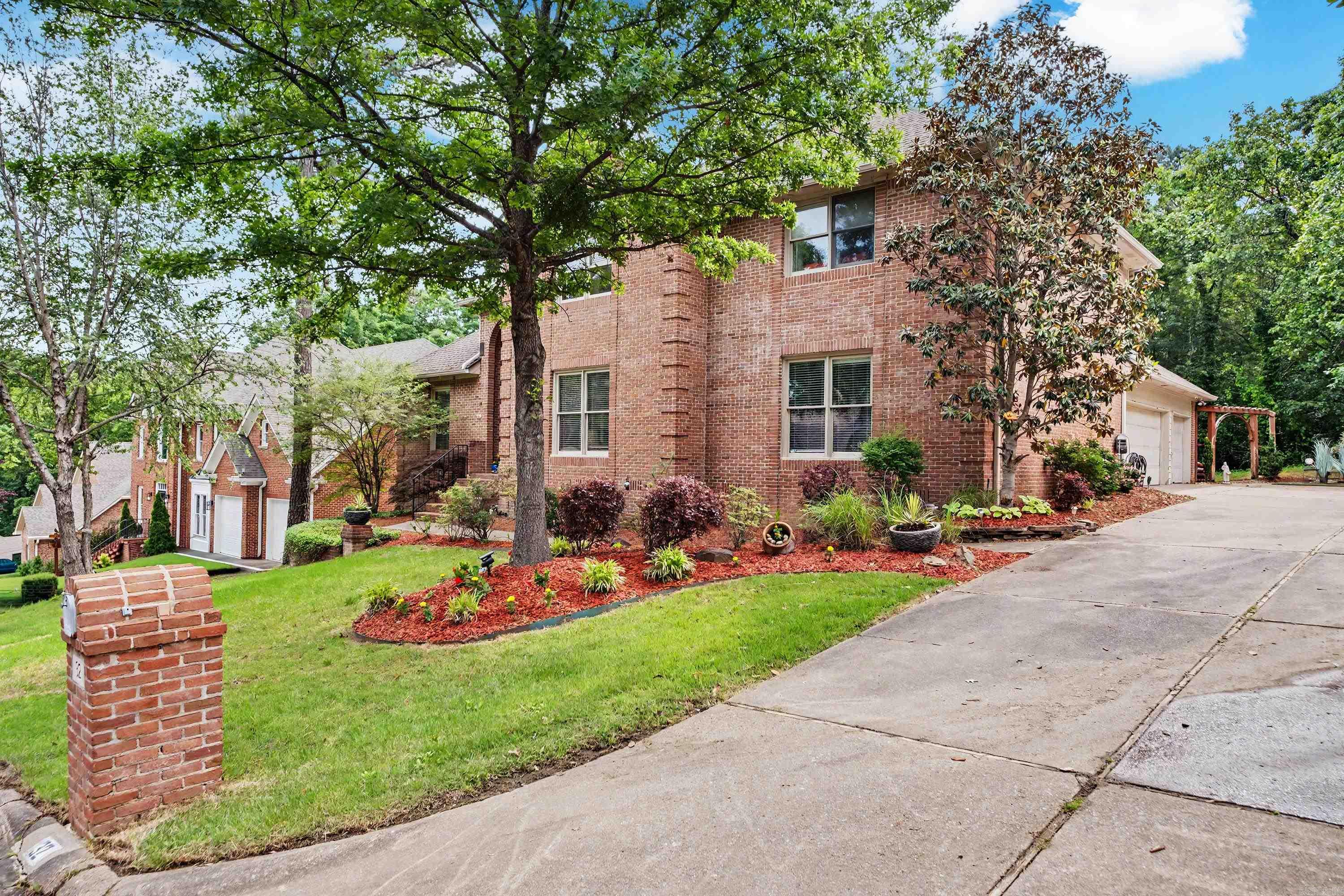 32 Chimney Sweep Lane Property Photo 3