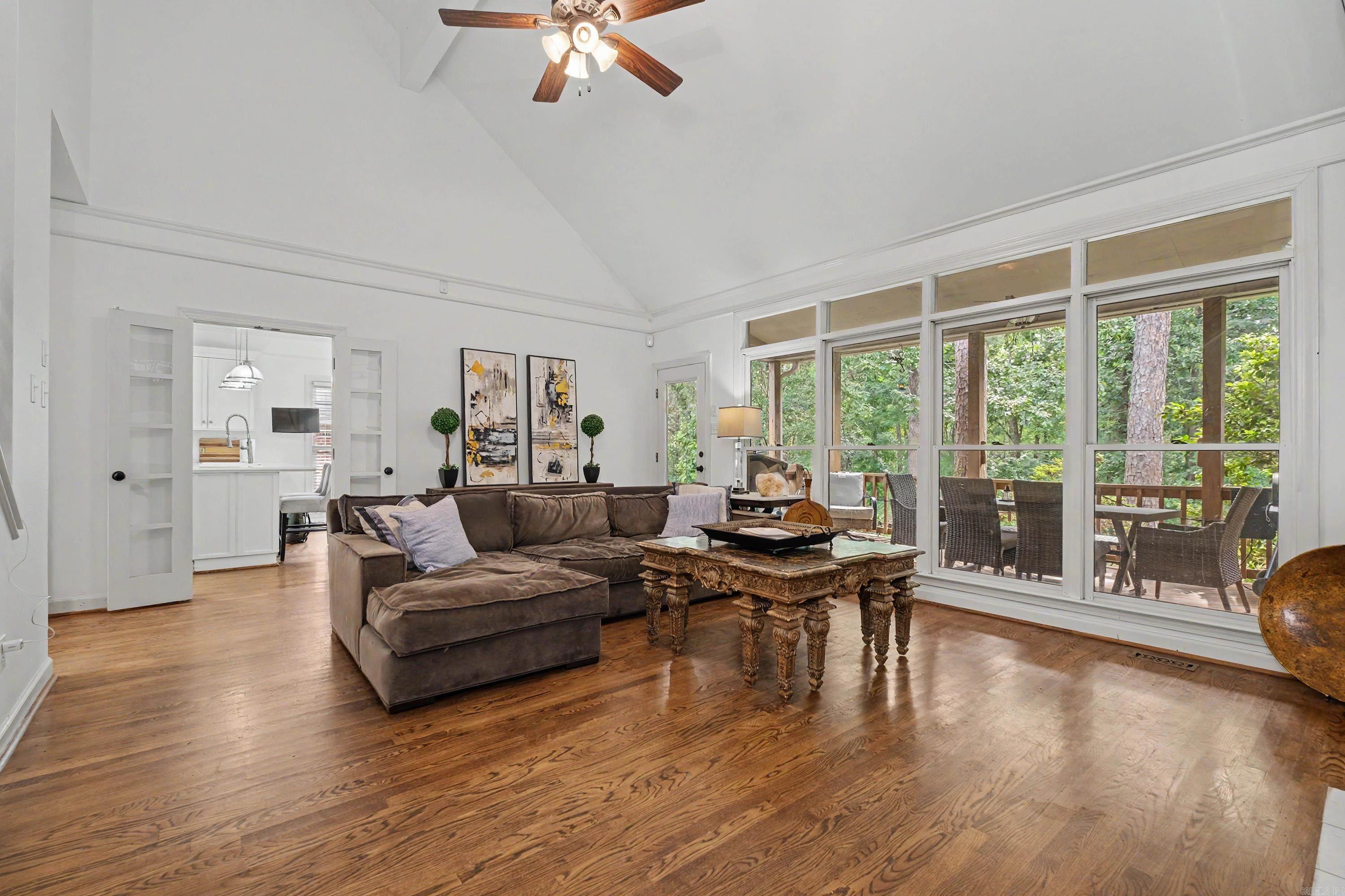 32 Chimney Sweep Lane Property Photo 8